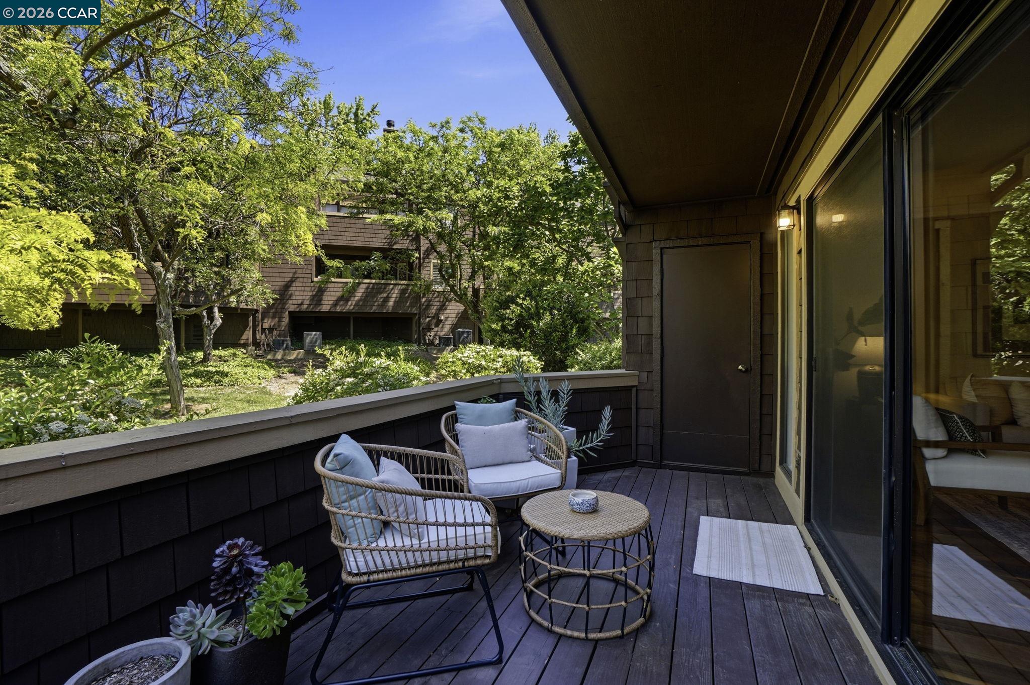 Detail Gallery Image 43 of 50 For 21 Royston Walk, Pleasant Hill,  CA 94523-2078 - 3 Beds | 2/1 Baths