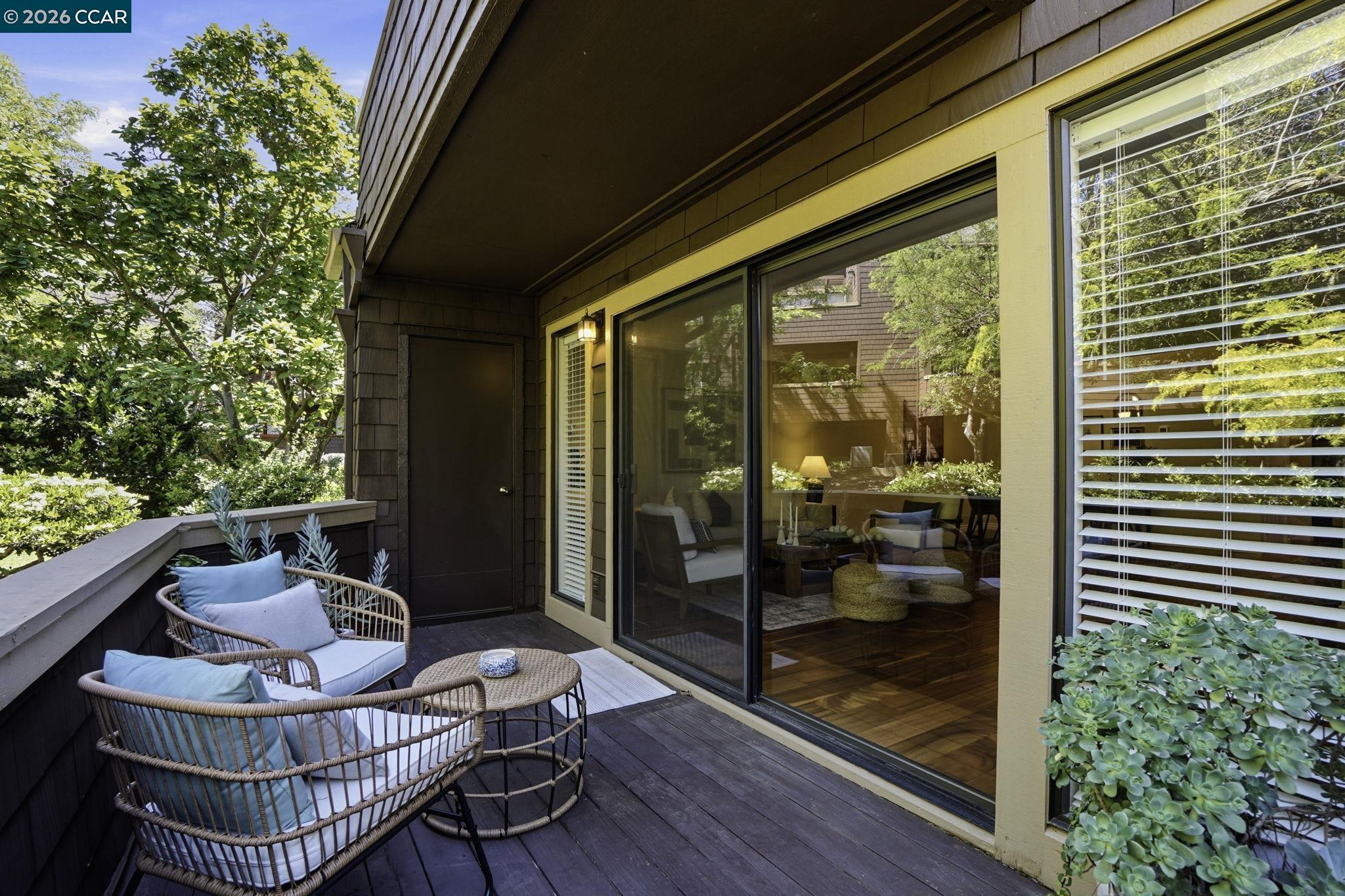 Detail Gallery Image 44 of 50 For 21 Royston Walk, Pleasant Hill,  CA 94523-2078 - 3 Beds | 2/1 Baths