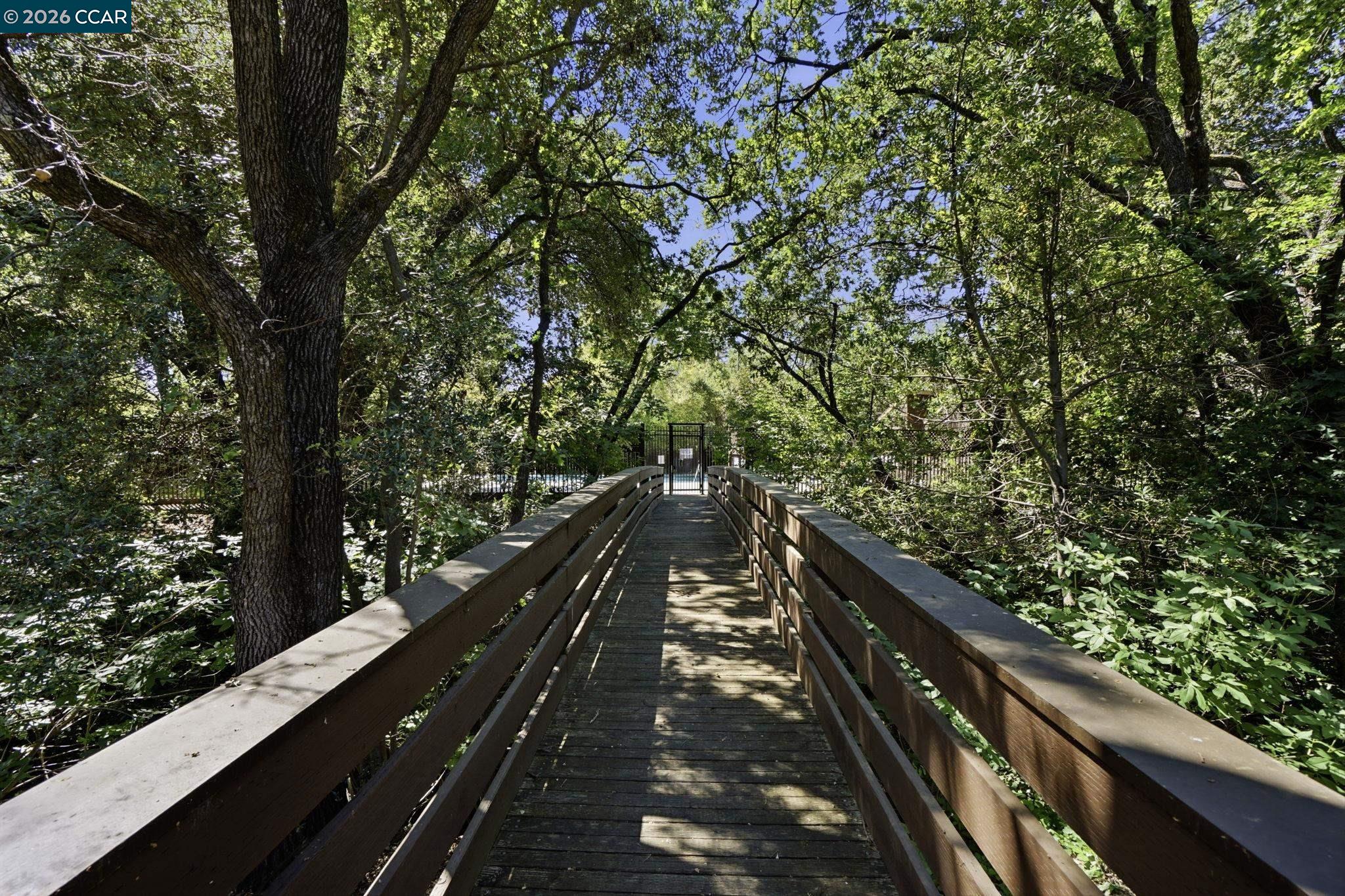 Detail Gallery Image 49 of 50 For 21 Royston Walk, Pleasant Hill,  CA 94523-2078 - 3 Beds | 2/1 Baths