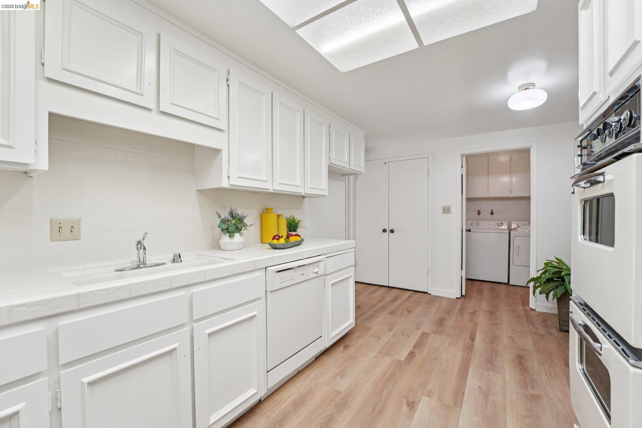 Detail Gallery Image 24 of 46 For 153 Rubicon Cir, Danville,  CA 94526 - 2 Beds | 2 Baths