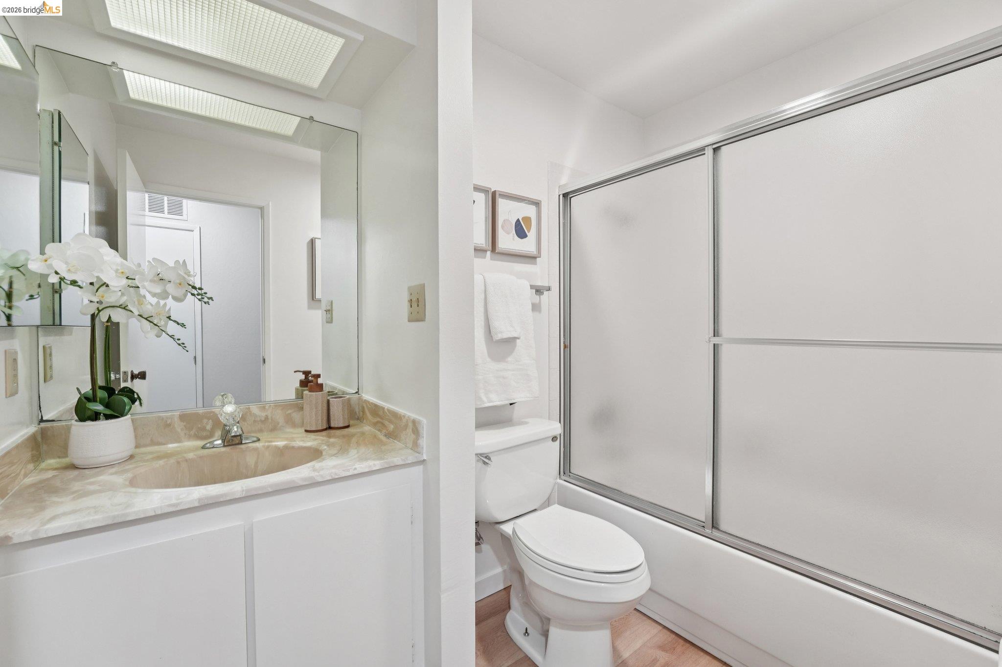 Detail Gallery Image 28 of 46 For 153 Rubicon Cir, Danville,  CA 94526 - 2 Beds | 2 Baths