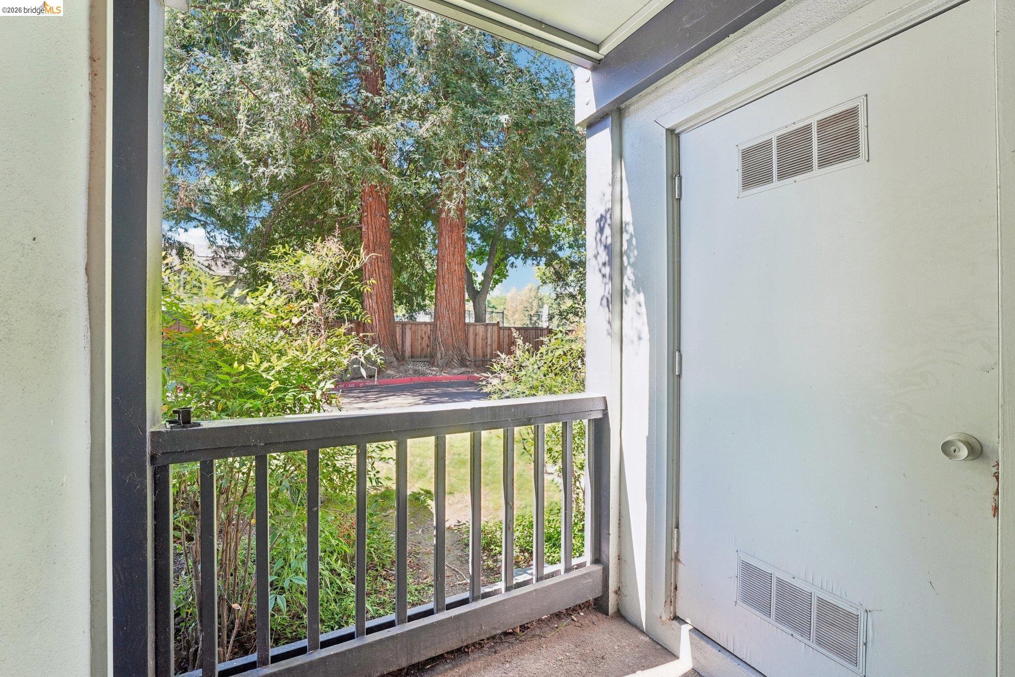 Detail Gallery Image 43 of 46 For 153 Rubicon Cir, Danville,  CA 94526 - 2 Beds | 2 Baths