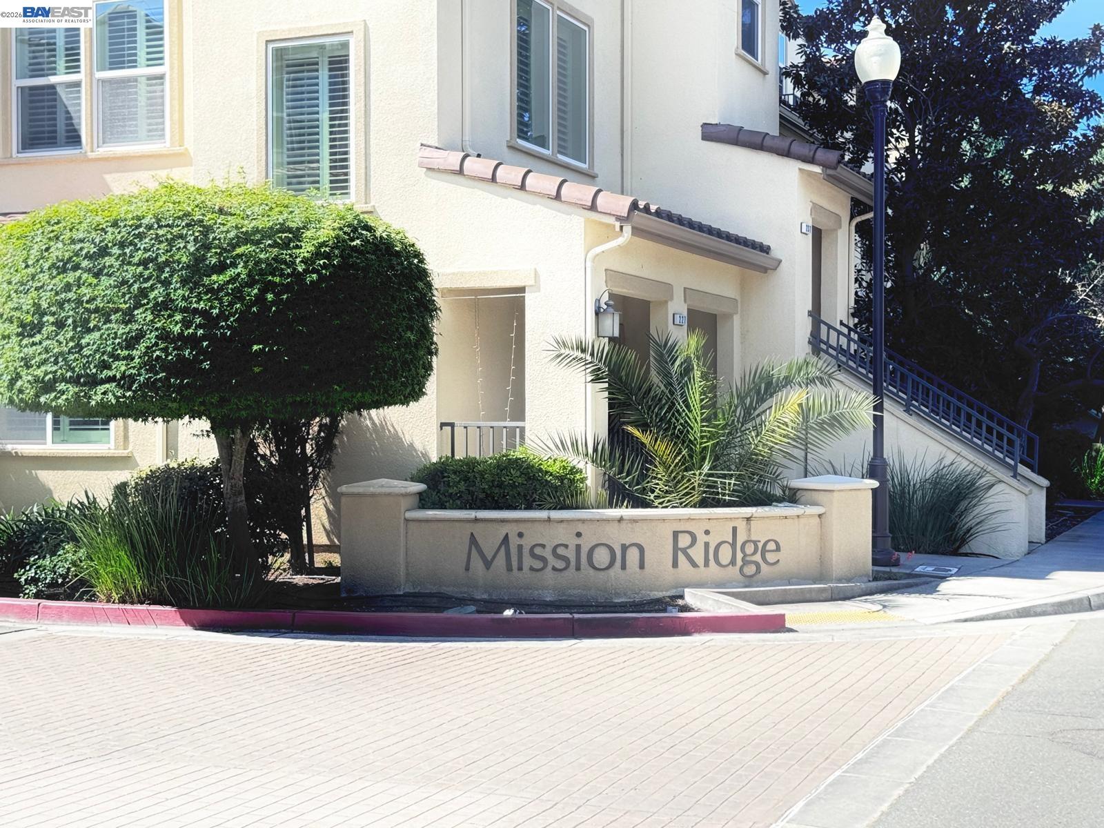 Photo #1: 41129937 Listing: Photo #1