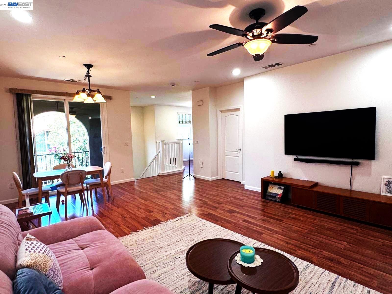 Photo #6: 41129937 Listing: Photo #6