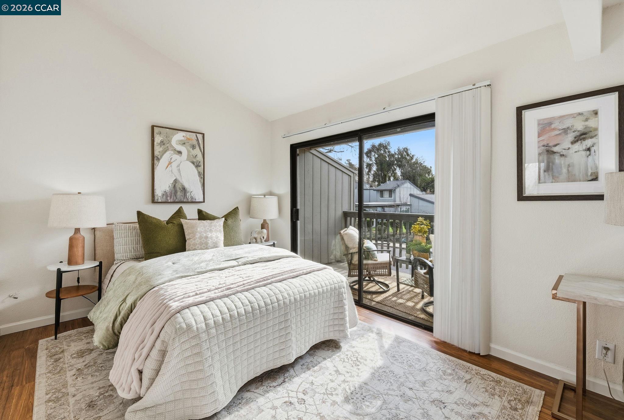 Detail Gallery Image 11 of 25 For 1195 Kenwal Rd #B,  Concord,  CA 94521 - 2 Beds | 2 Baths