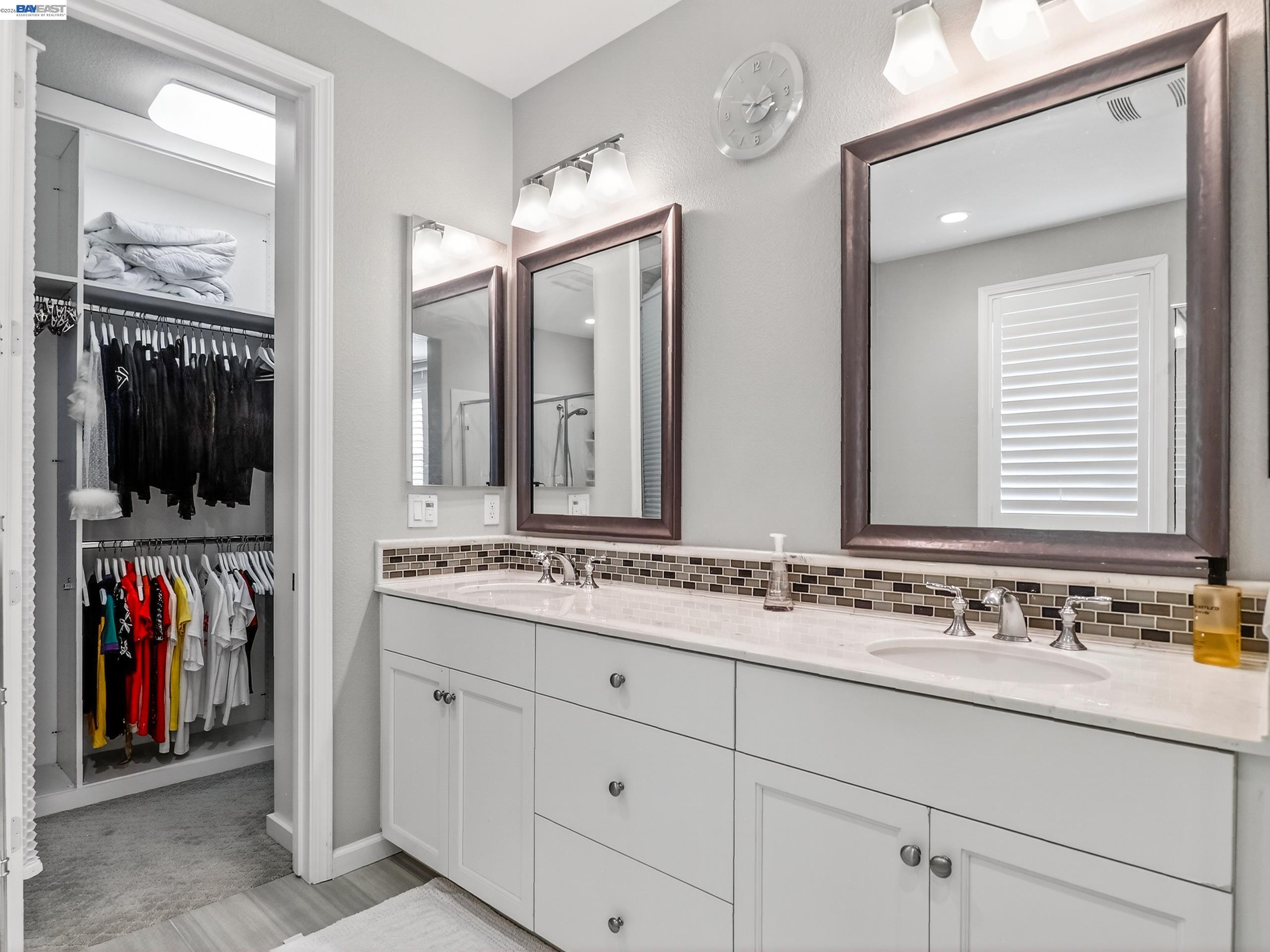 Detail Gallery Image 21 of 34 For 5030 Brook Valley Loop, San Jose,  CA 95136 - 3 Beds | 2/1 Baths