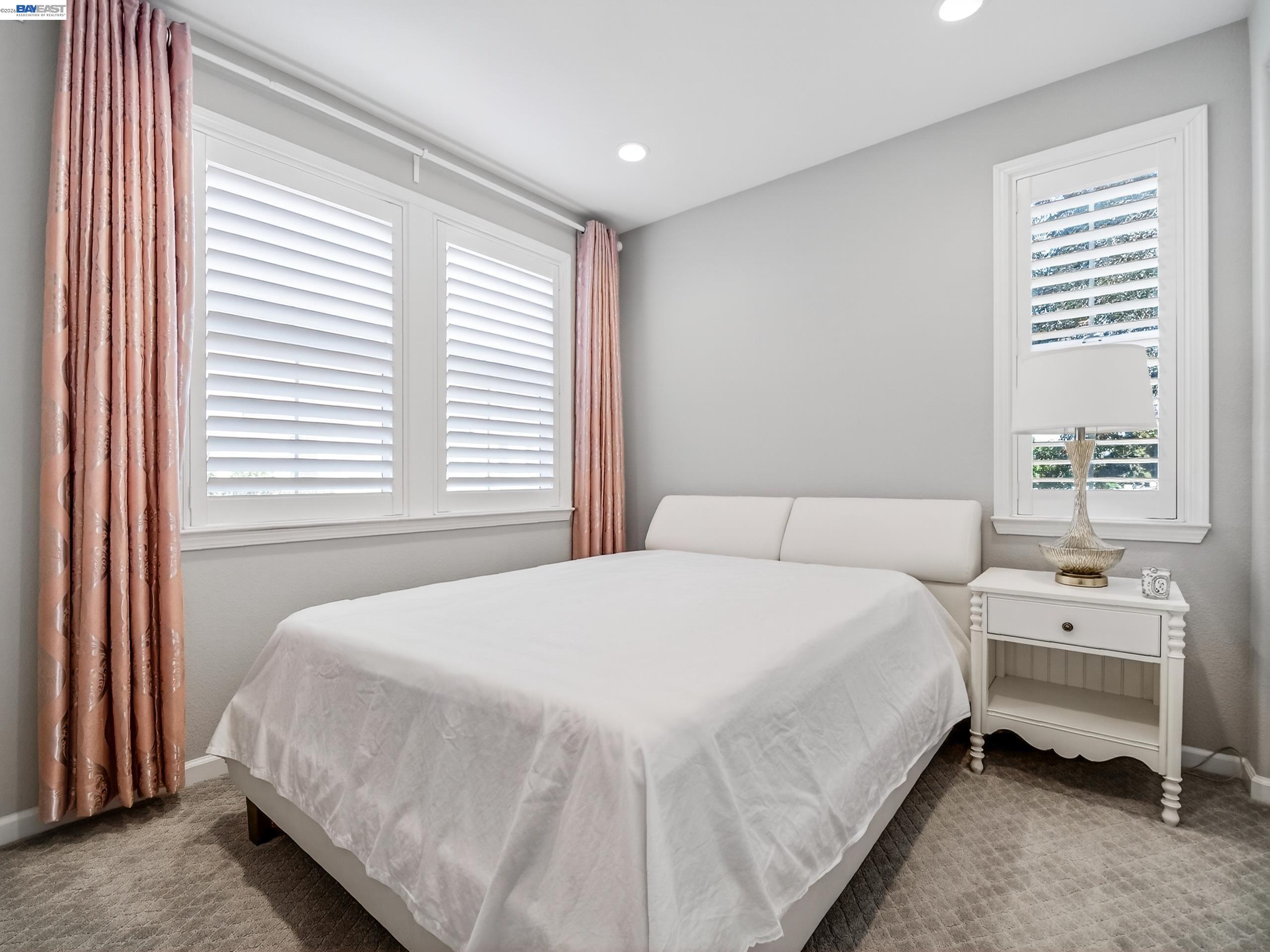 Detail Gallery Image 24 of 34 For 5030 Brook Valley Loop, San Jose,  CA 95136 - 3 Beds | 2/1 Baths