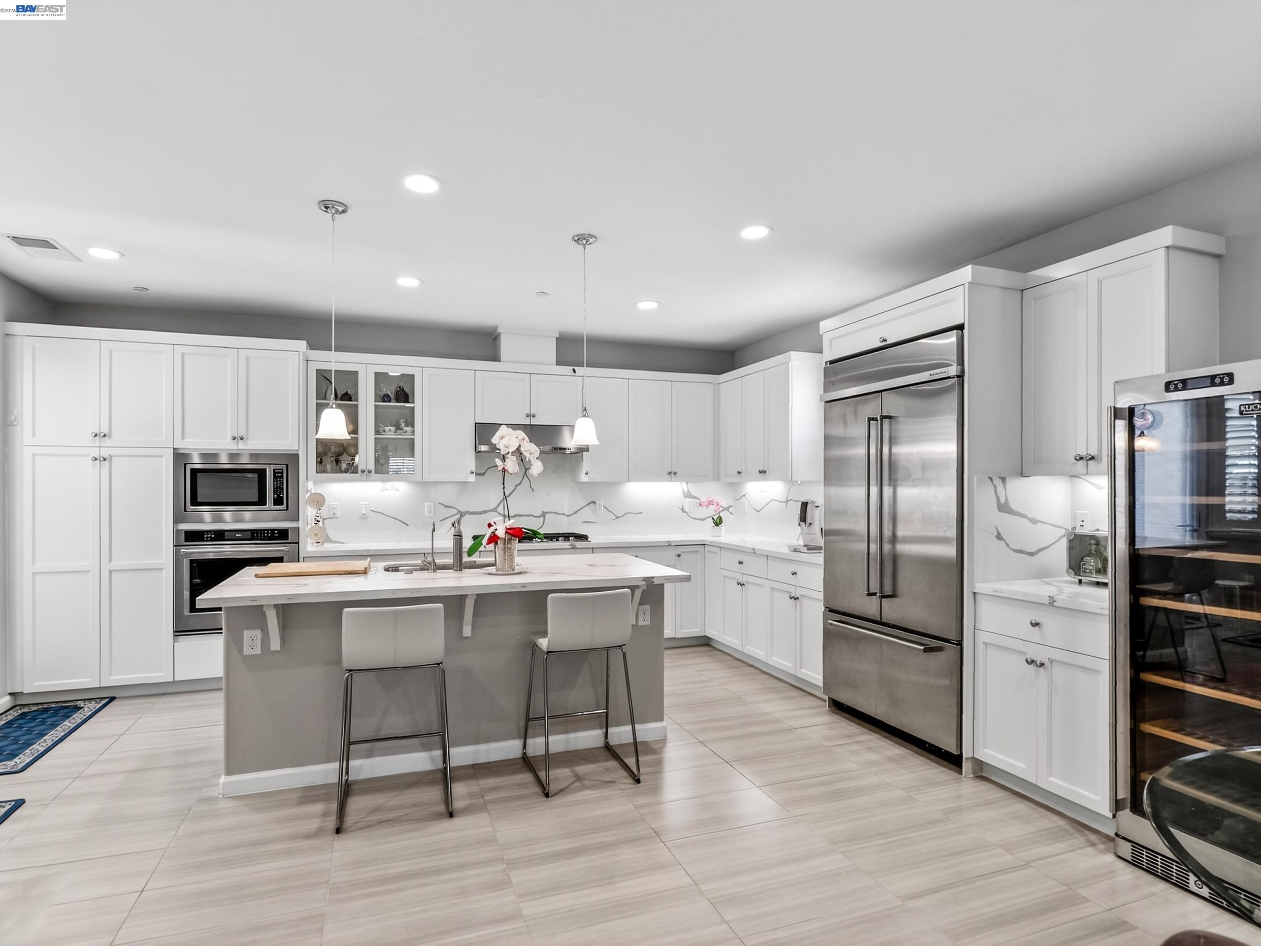 Detail Gallery Image 10 of 34 For 5030 Brook Valley Loop, San Jose,  CA 95136 - 3 Beds | 2/1 Baths