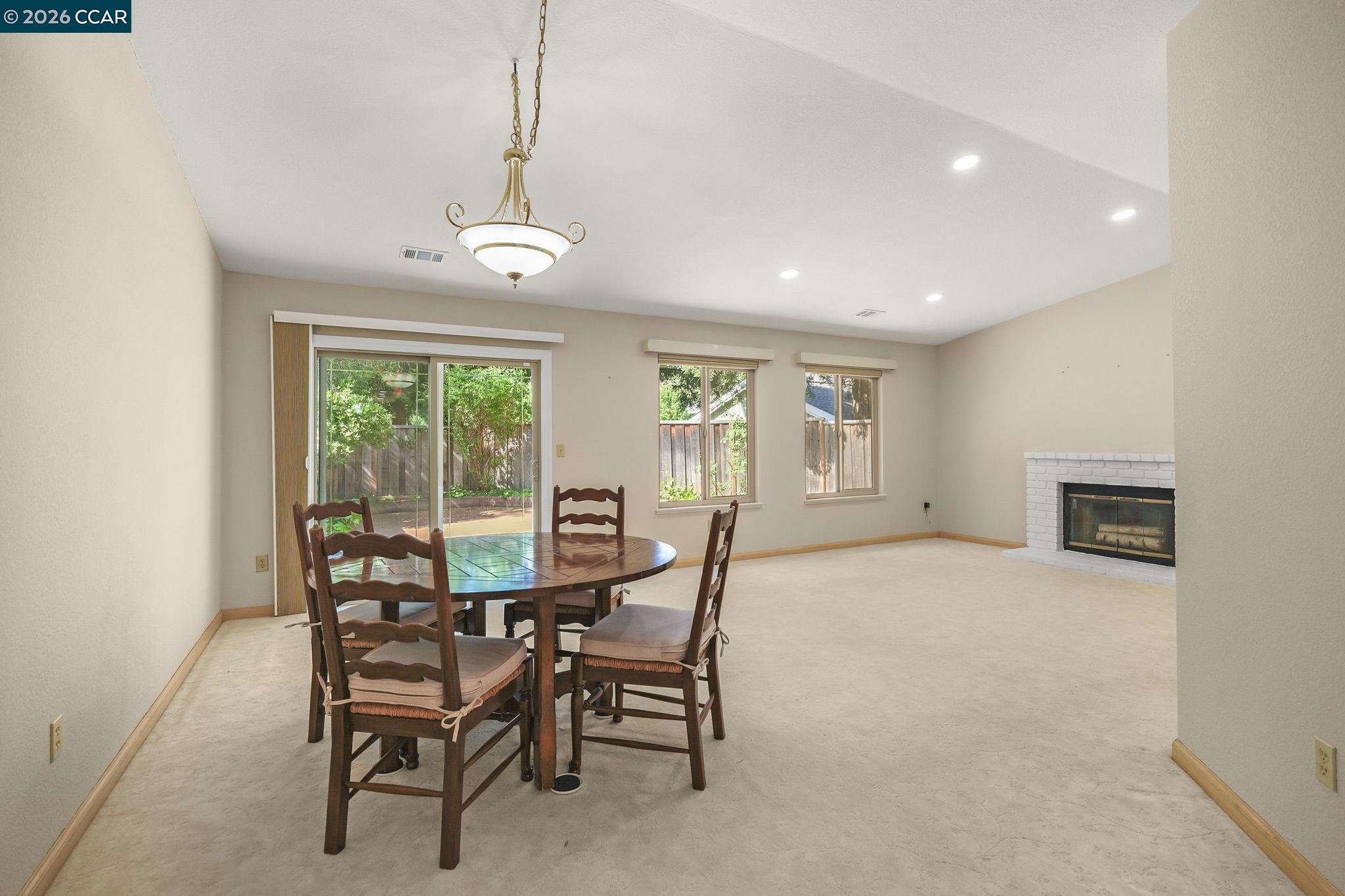 Photo #11: 41129941 Listing: Photo #11