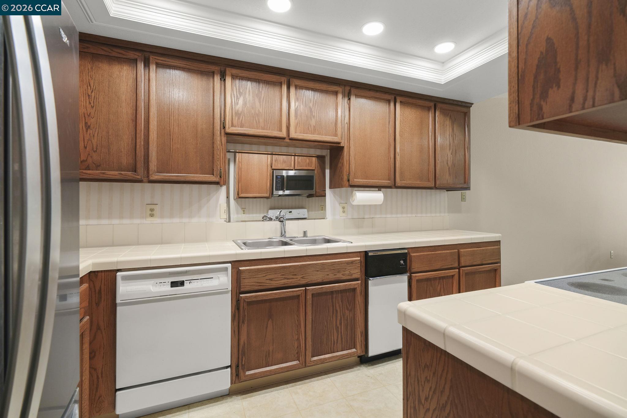 Photo #15: 41129941 Listing: Photo #15