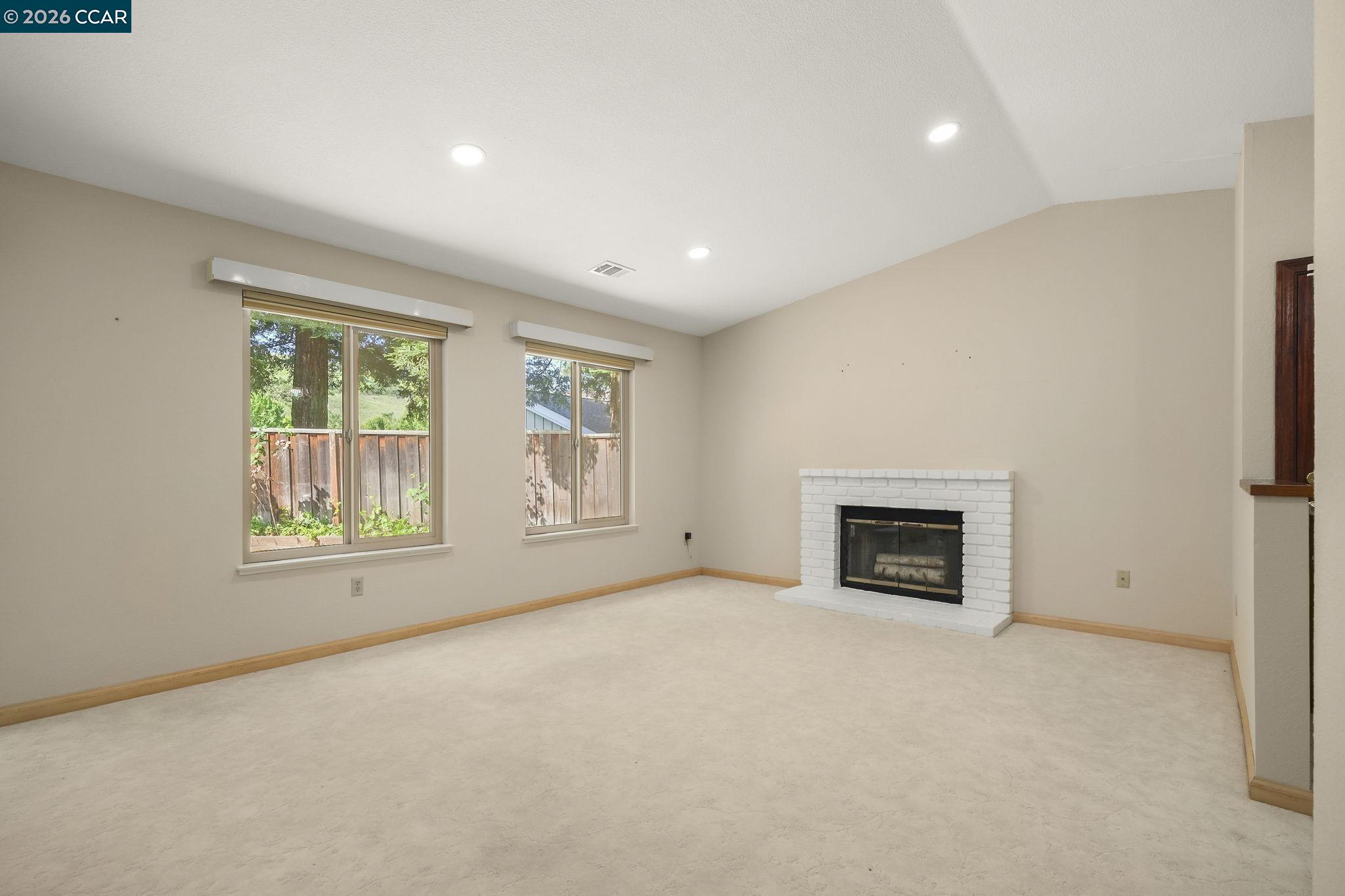 Photo #7: 41129941 Listing: Photo #7