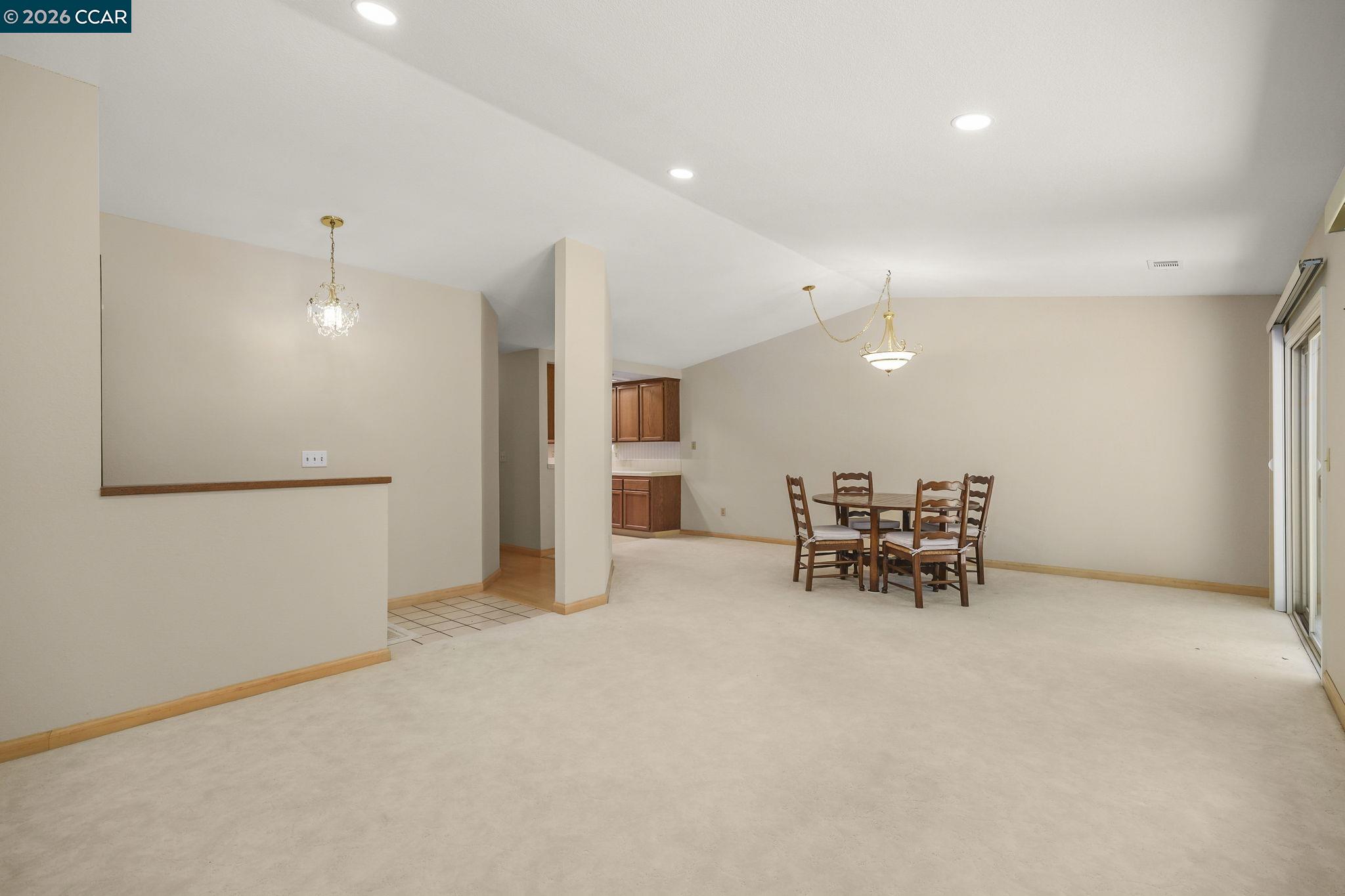 Photo #10: 41129941 Listing: Photo #10