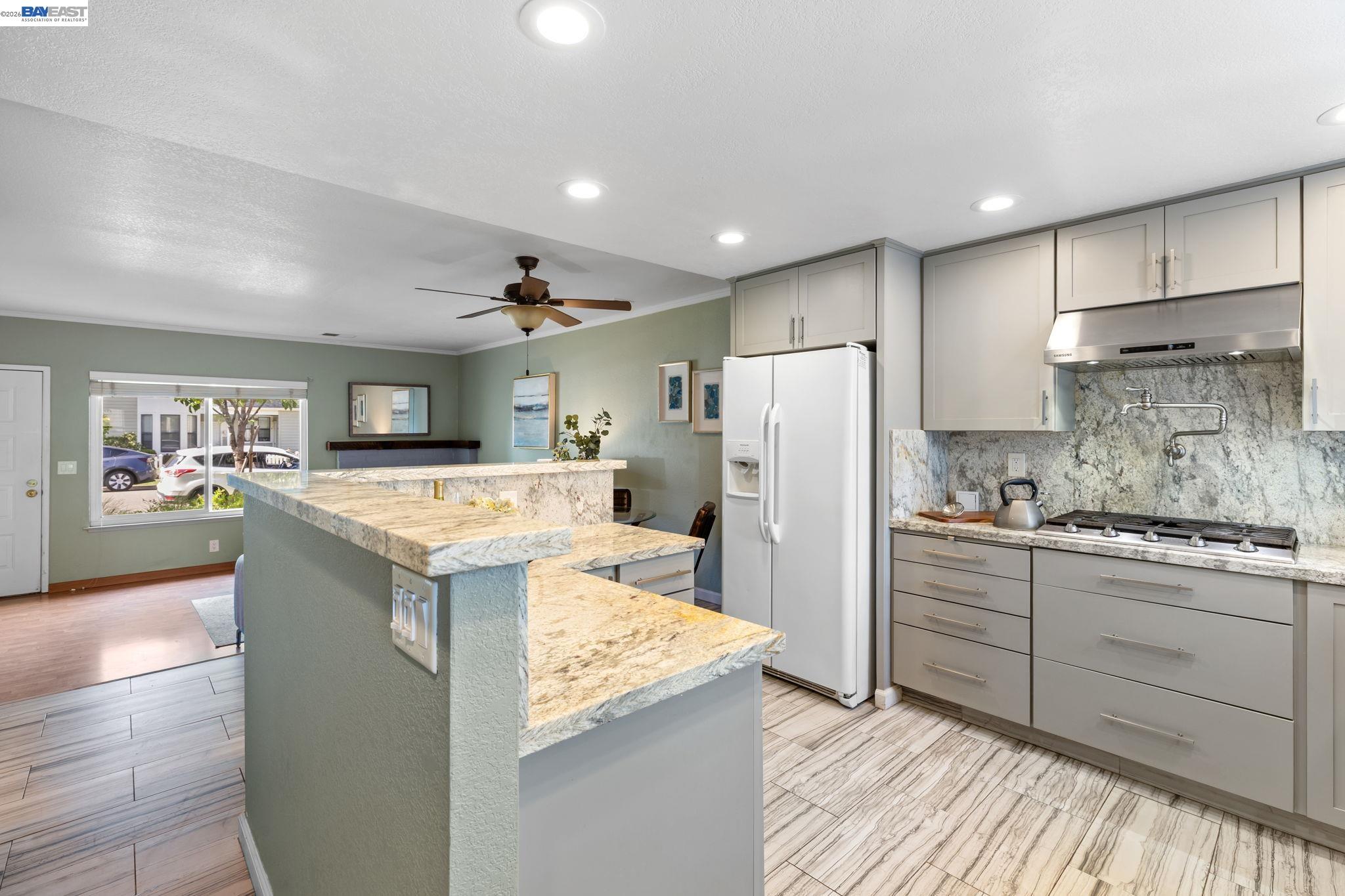 Photo #16: 41129946 Listing: Photo #16