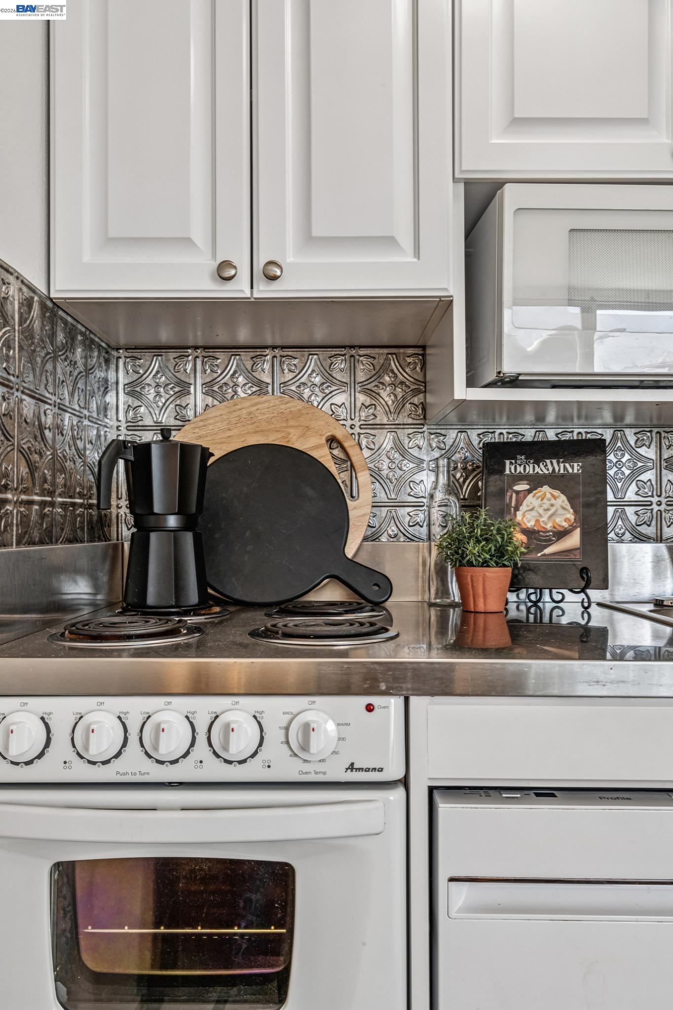 811 York St UNIT 326, Oakland, CA, 94610