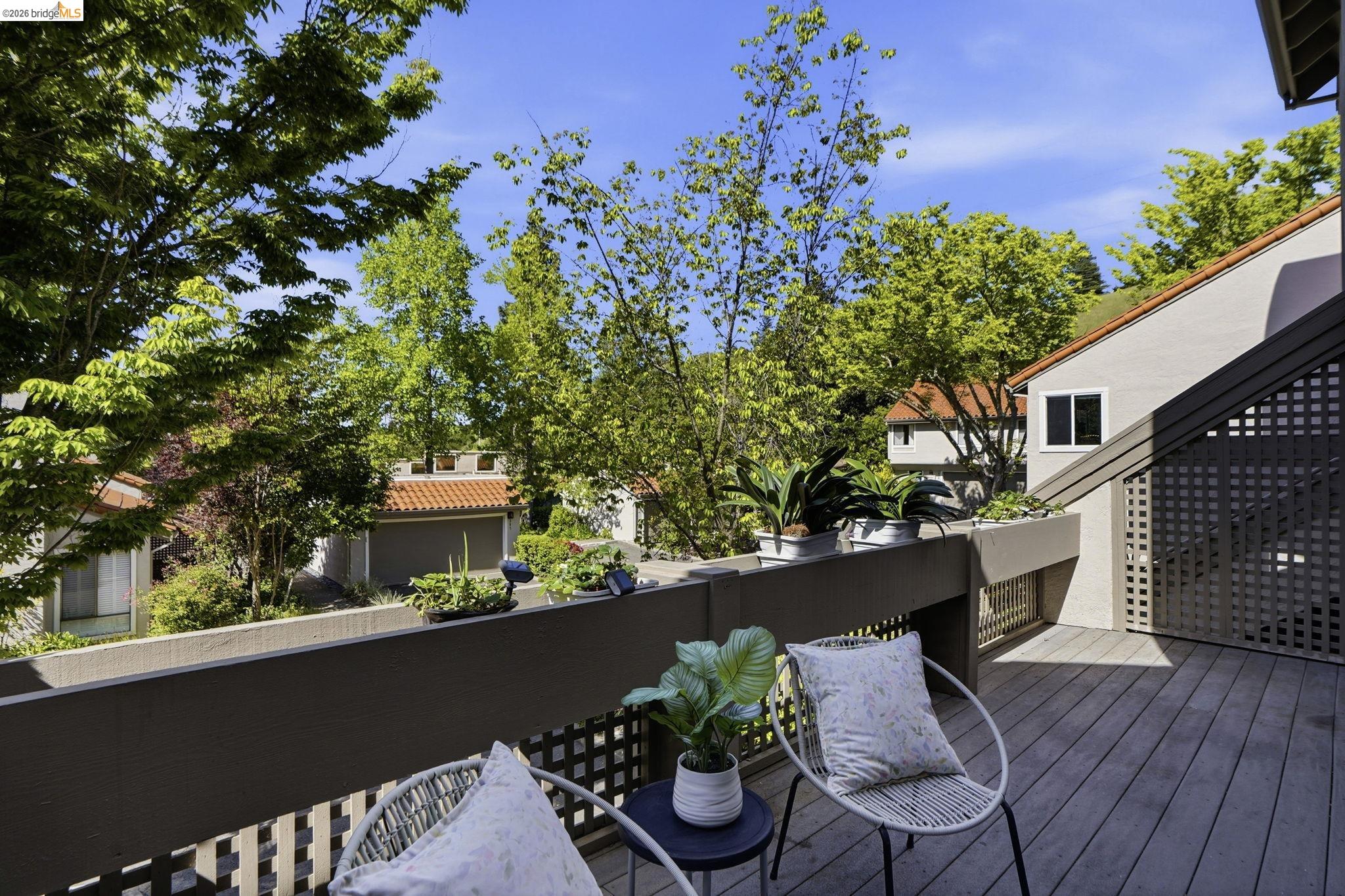 Detail Gallery Image 27 of 31 For 239 Paseo Bernal, Moraga,  CA 94556 - 3 Beds | 3 Baths