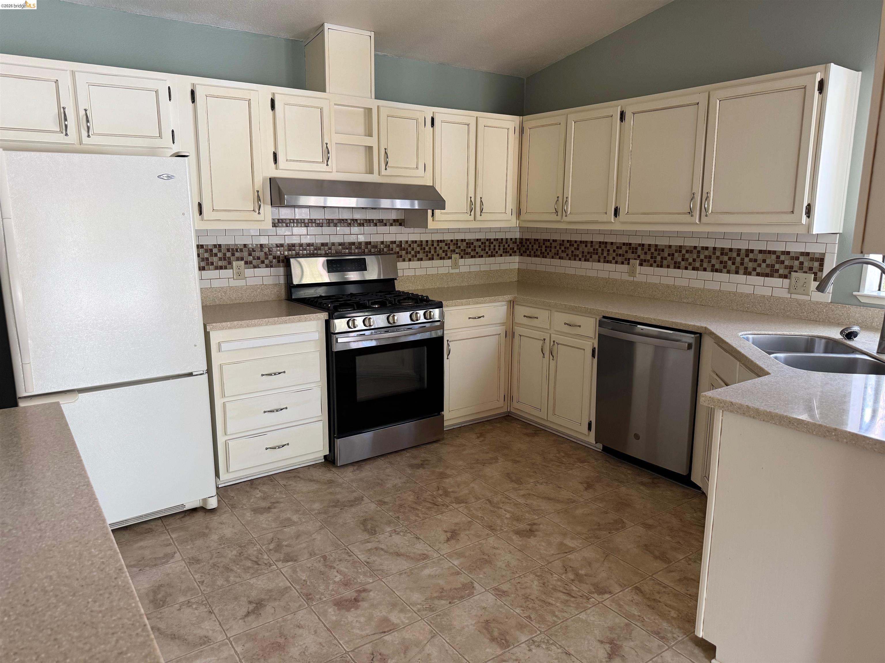 19955 Pine Mountain Dr, Groveland CA 95321 — photo 7