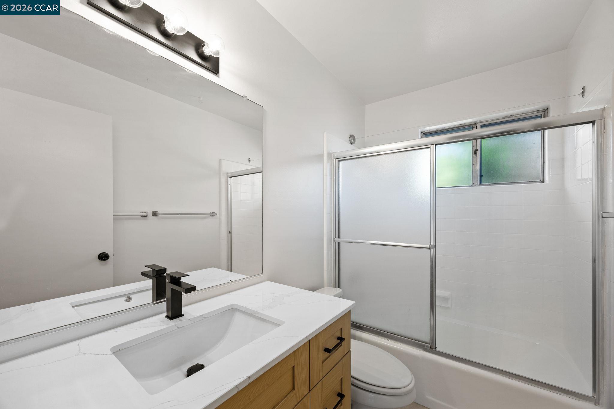 Photo #6: 41129968 Listing: Photo #6