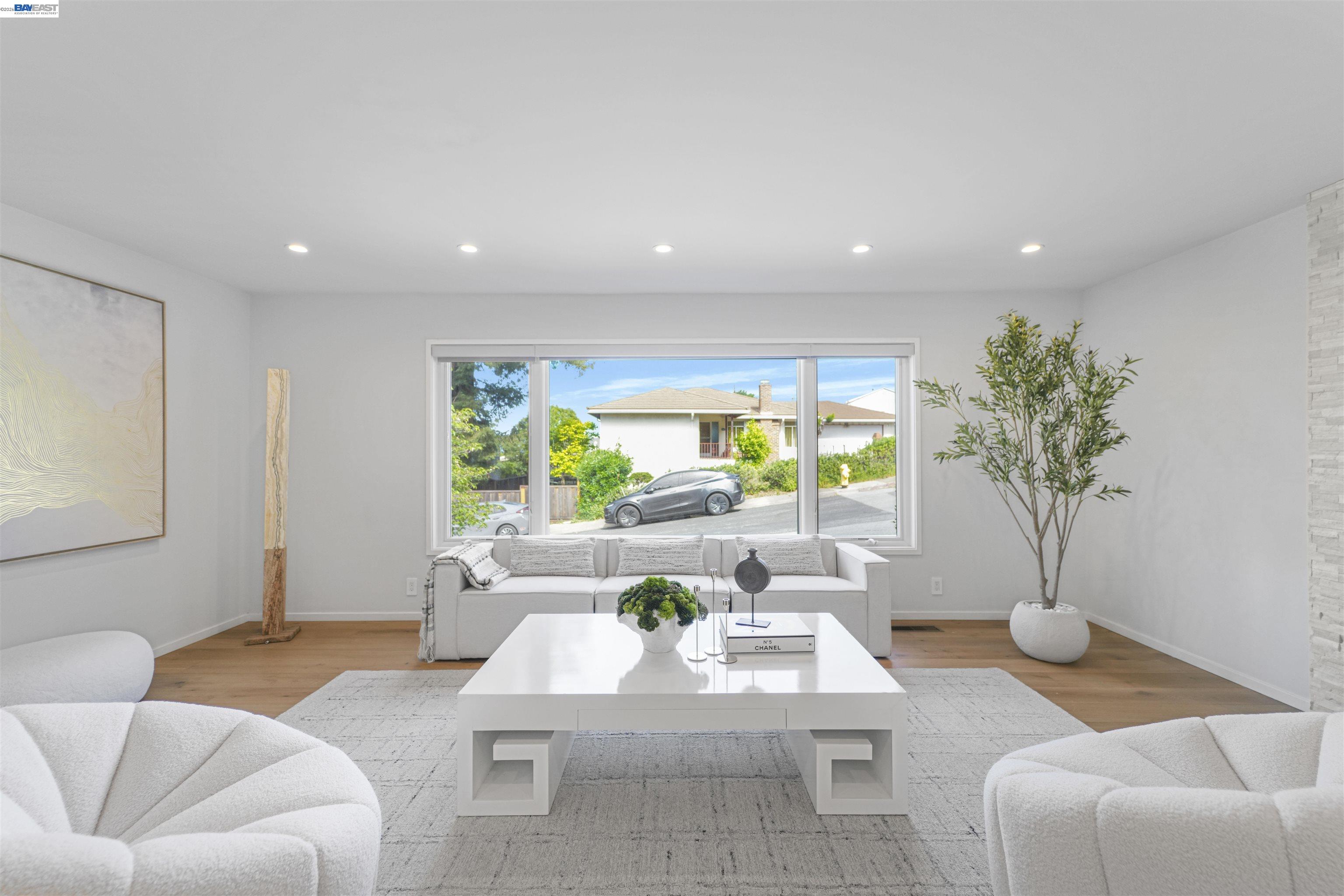 Detail Gallery Image 15 of 60 For 3740 Sky Ct, San Mateo,  CA 94403 - 3 Beds | 2 Baths