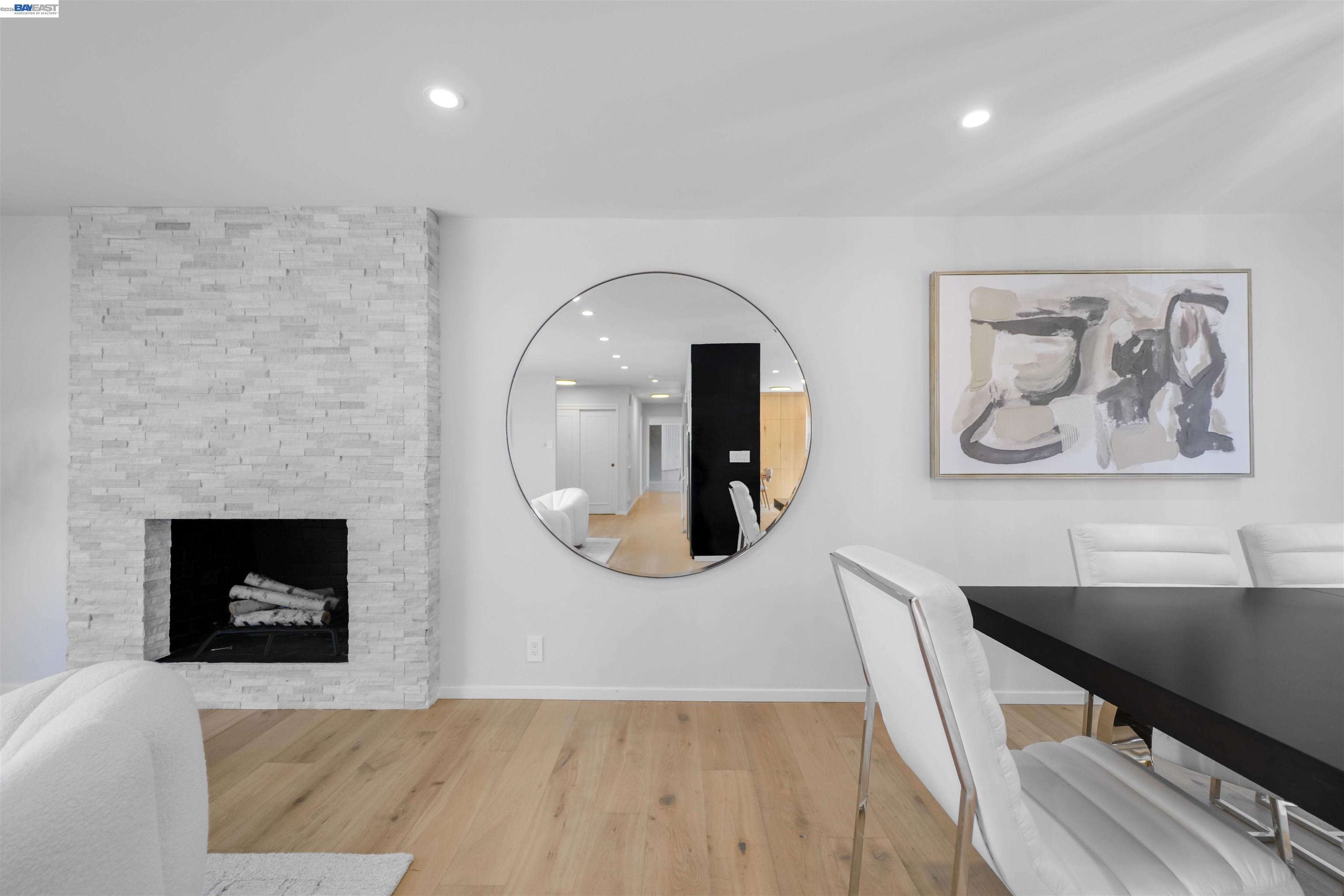 Detail Gallery Image 19 of 60 For 3740 Sky Ct, San Mateo,  CA 94403 - 3 Beds | 2 Baths