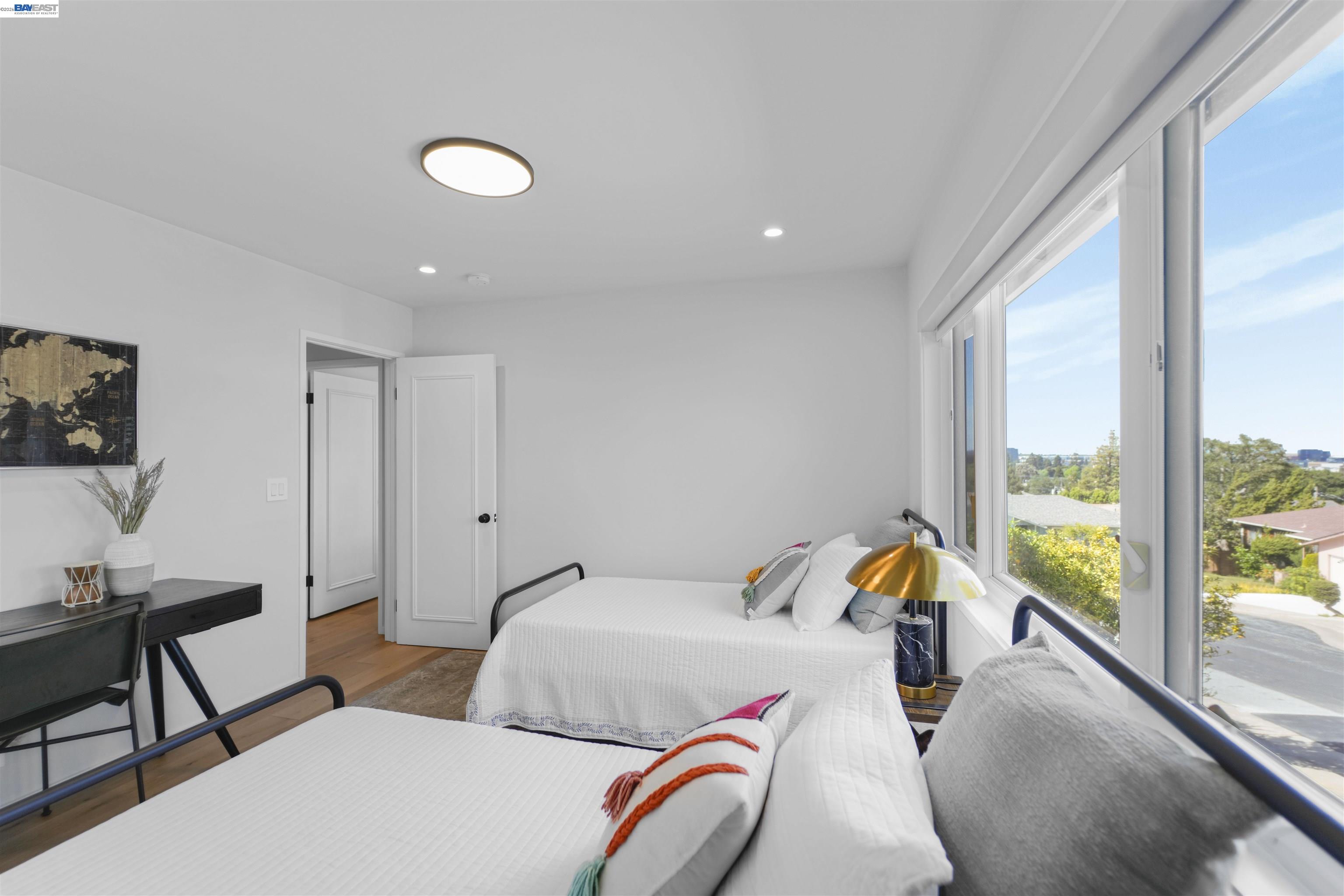 Detail Gallery Image 48 of 60 For 3740 Sky Ct, San Mateo,  CA 94403 - 3 Beds | 2 Baths