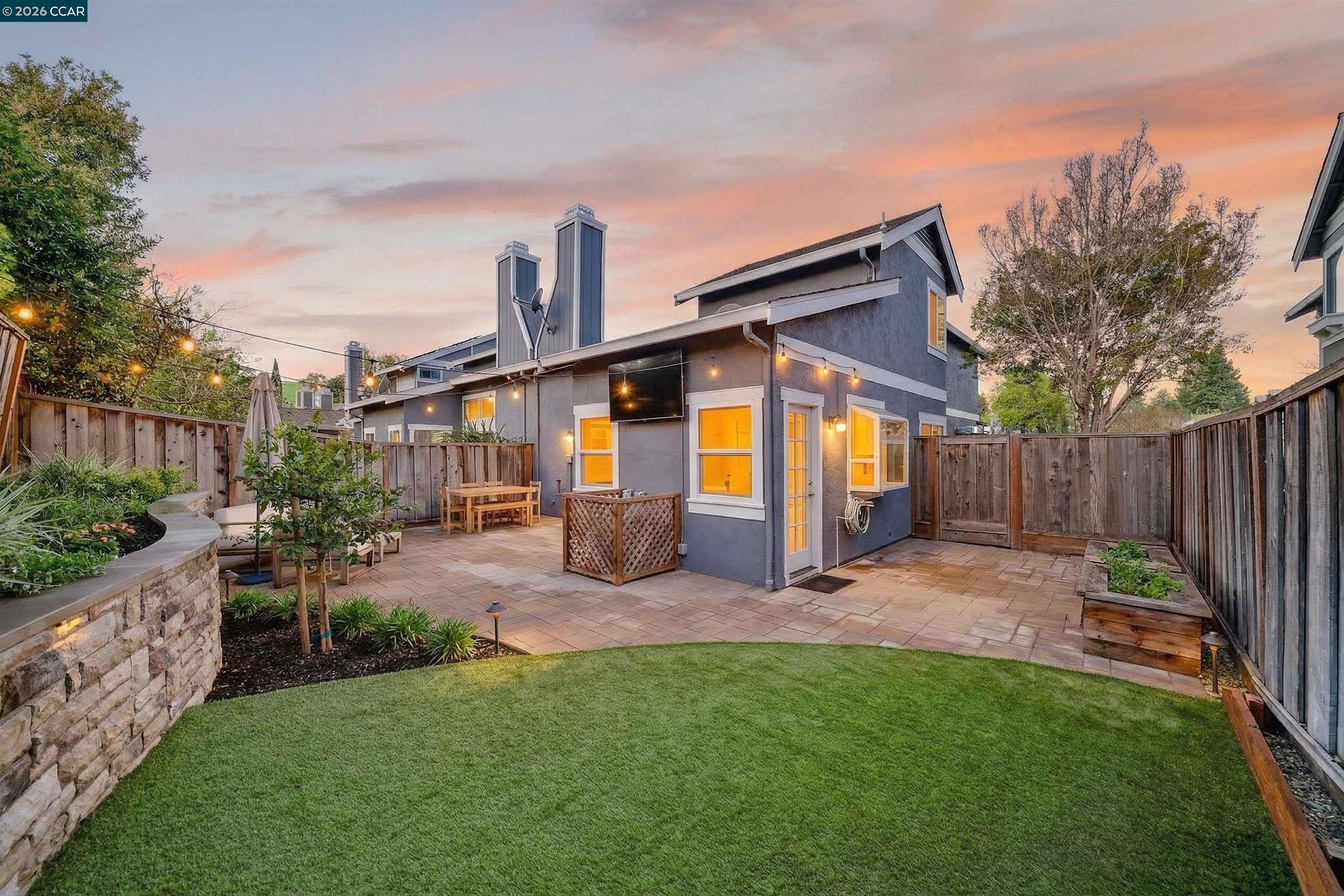 Photo #3: 41129970 Listing: Photo #3