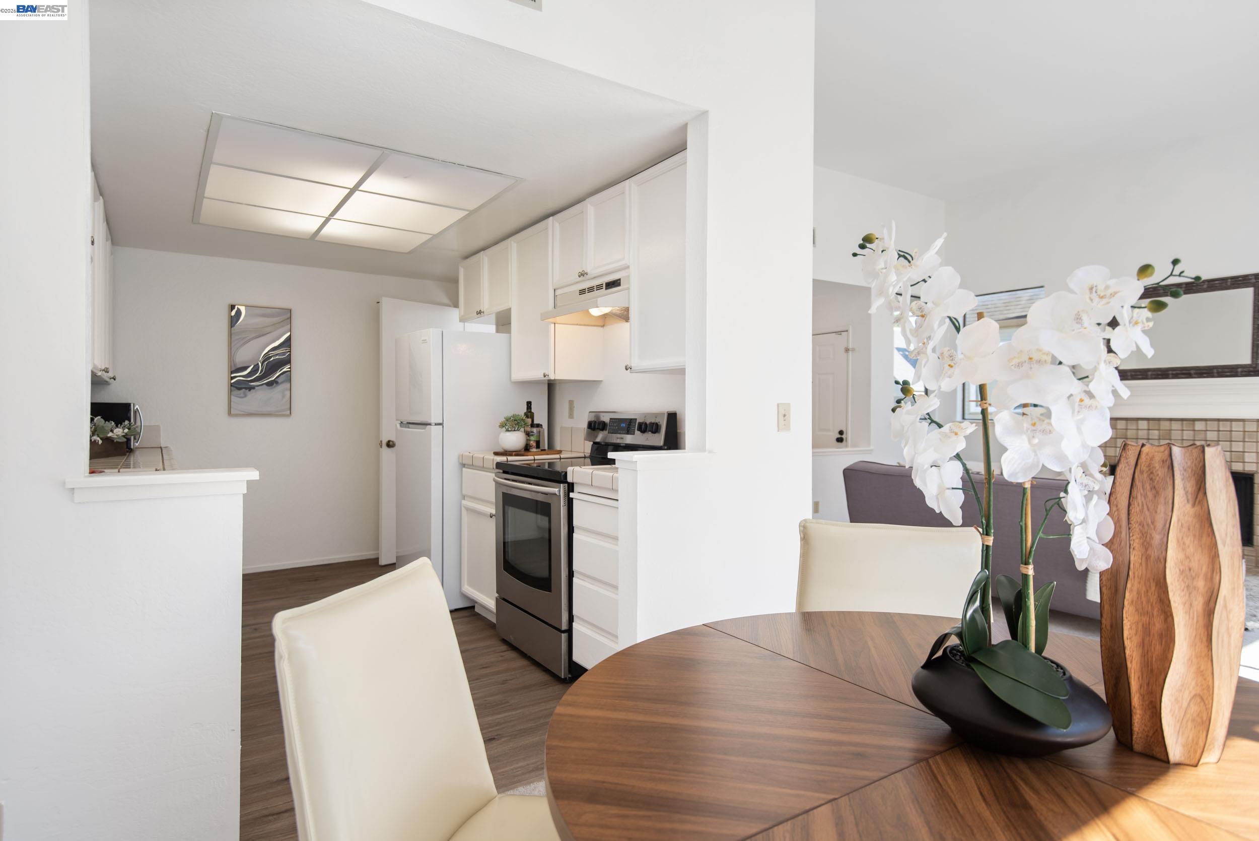 Photo #7: 41129973 Listing: Photo #7