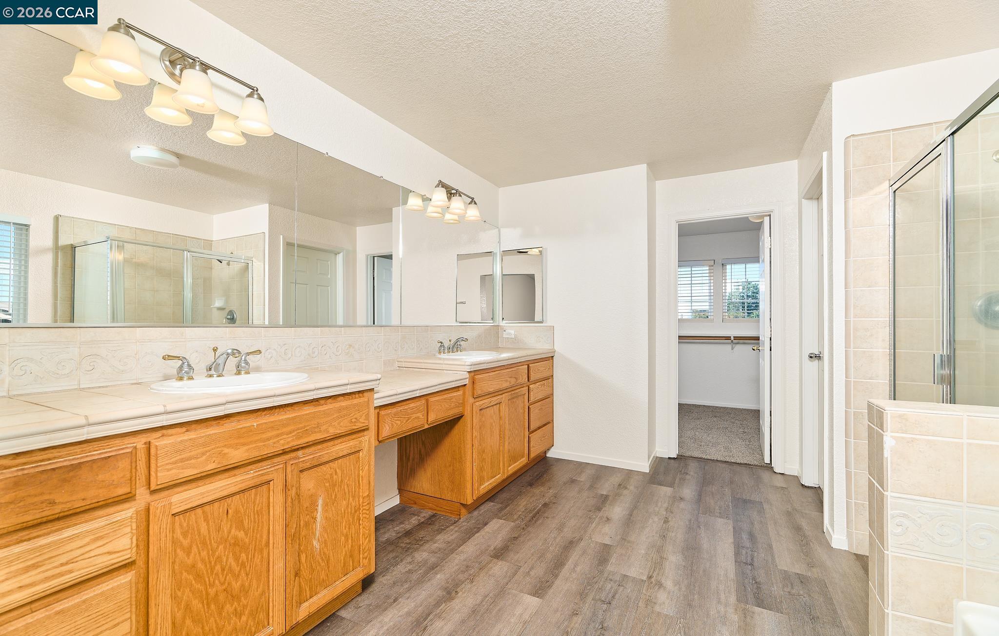 Detail Gallery Image 21 of 36 For 536 Pestana Ave, Manteca,  CA 95336 - 5 Beds | 3 Baths