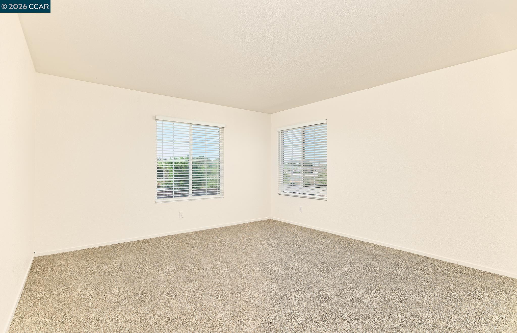 Detail Gallery Image 31 of 36 For 536 Pestana Ave, Manteca,  CA 95336 - 5 Beds | 3 Baths