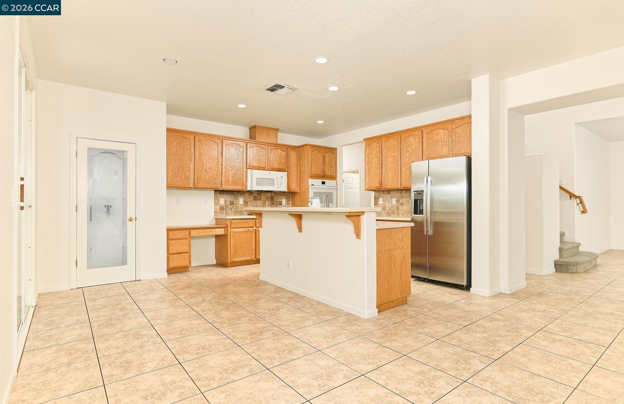 Detail Gallery Image 7 of 36 For 536 Pestana Ave, Manteca,  CA 95336 - 5 Beds | 3 Baths