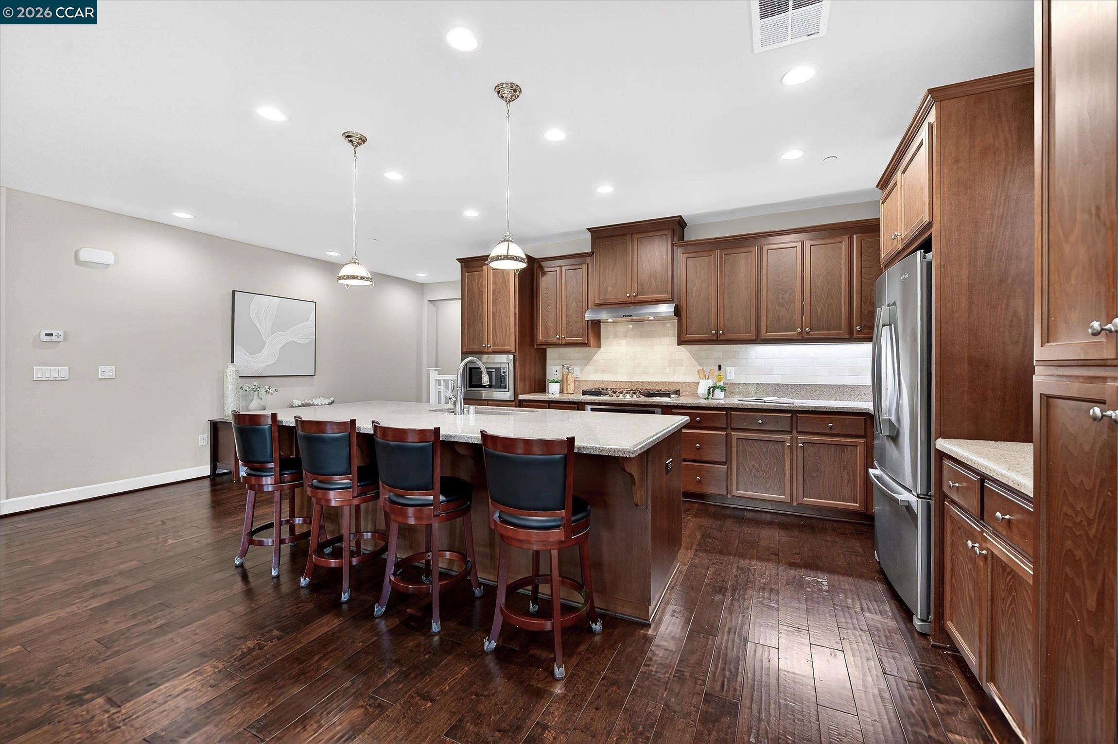 Photo #8: 41129981 Listing: Photo #8