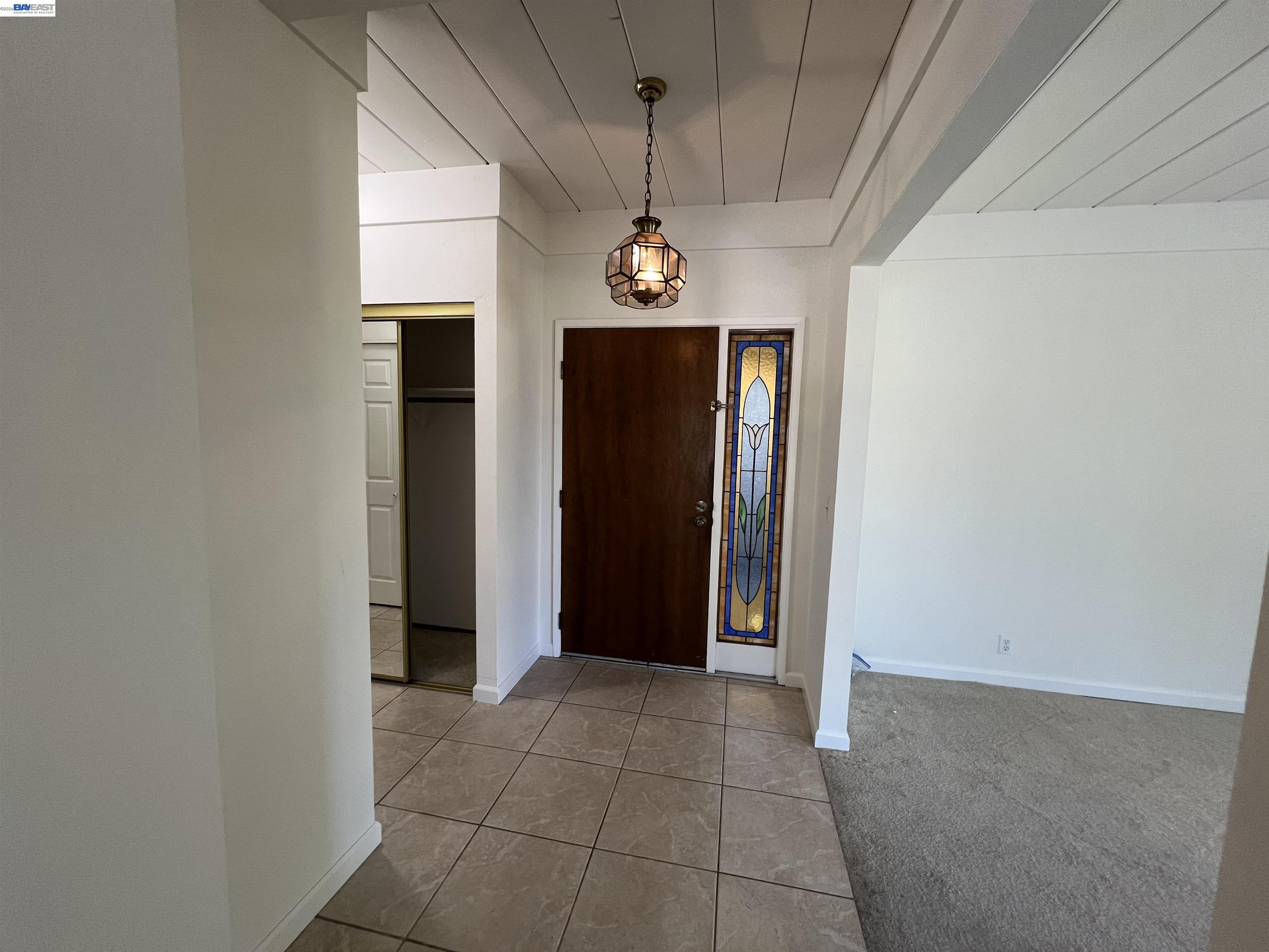 Photo #2: 41129984 Listing: Photo #2