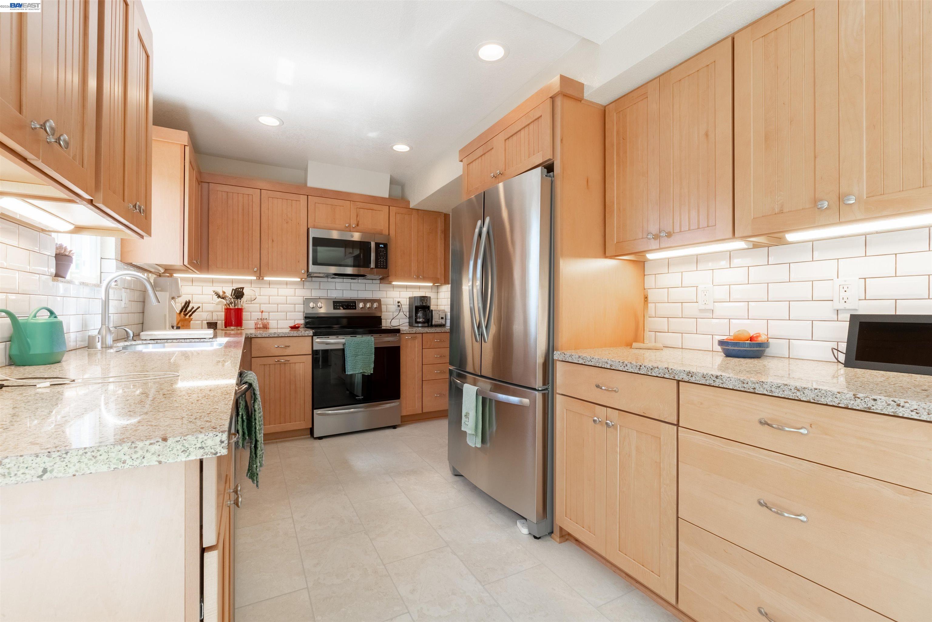 2364 Driftwood Way, San Leandro, CA, 94577