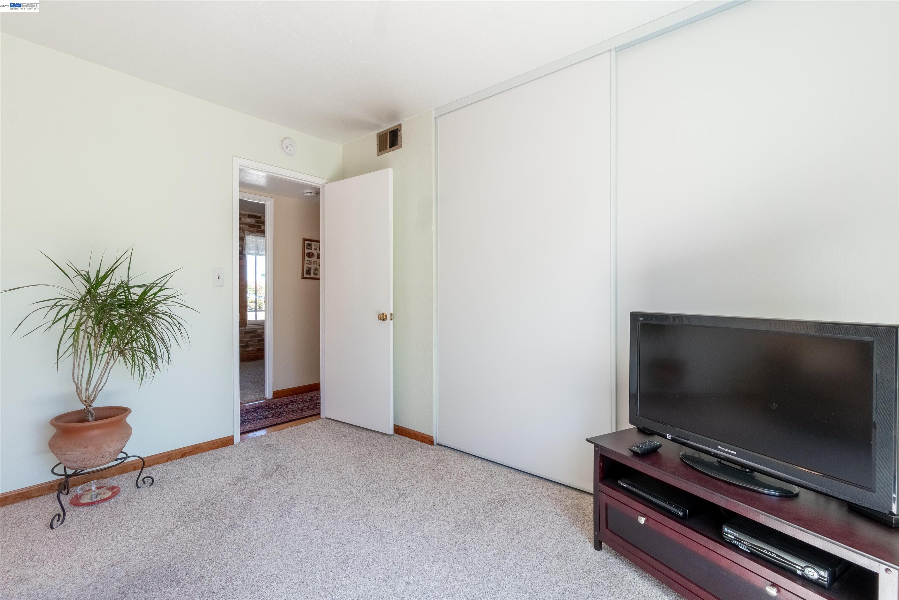 2364 Driftwood Way, San Leandro, CA, 94577