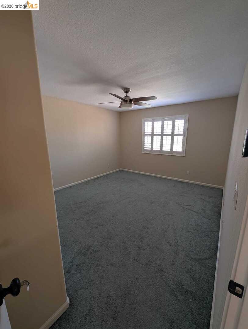 Detail Gallery Image 20 of 22 For 6529 Brook Hollow Cir, Stockton,  CA 95219 - 5 Beds | 3/1 Baths