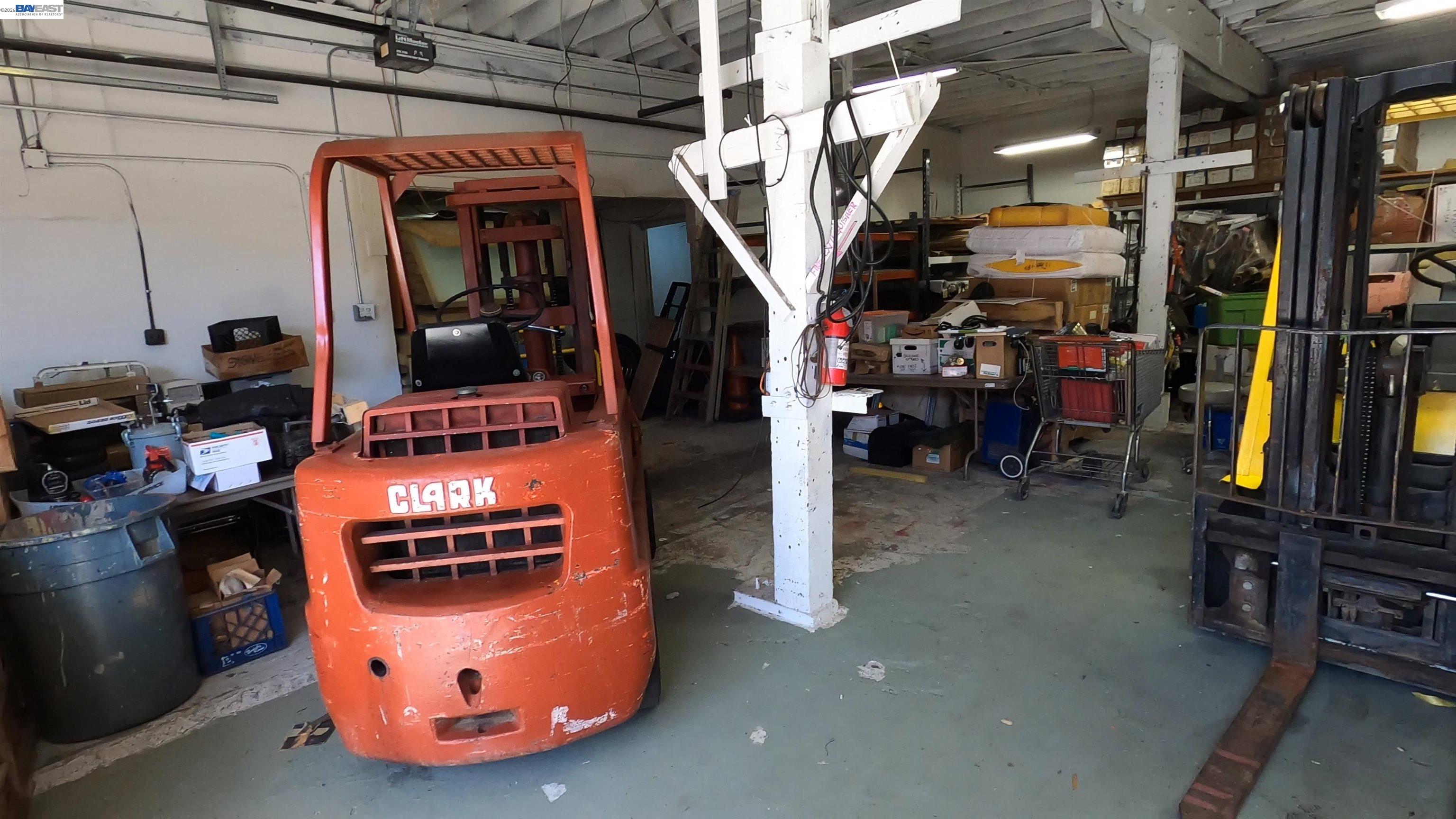 Detail Gallery Image 14 of 21 For 812 Lisbon, Oakland,  CA 94601 - – Beds | – Baths