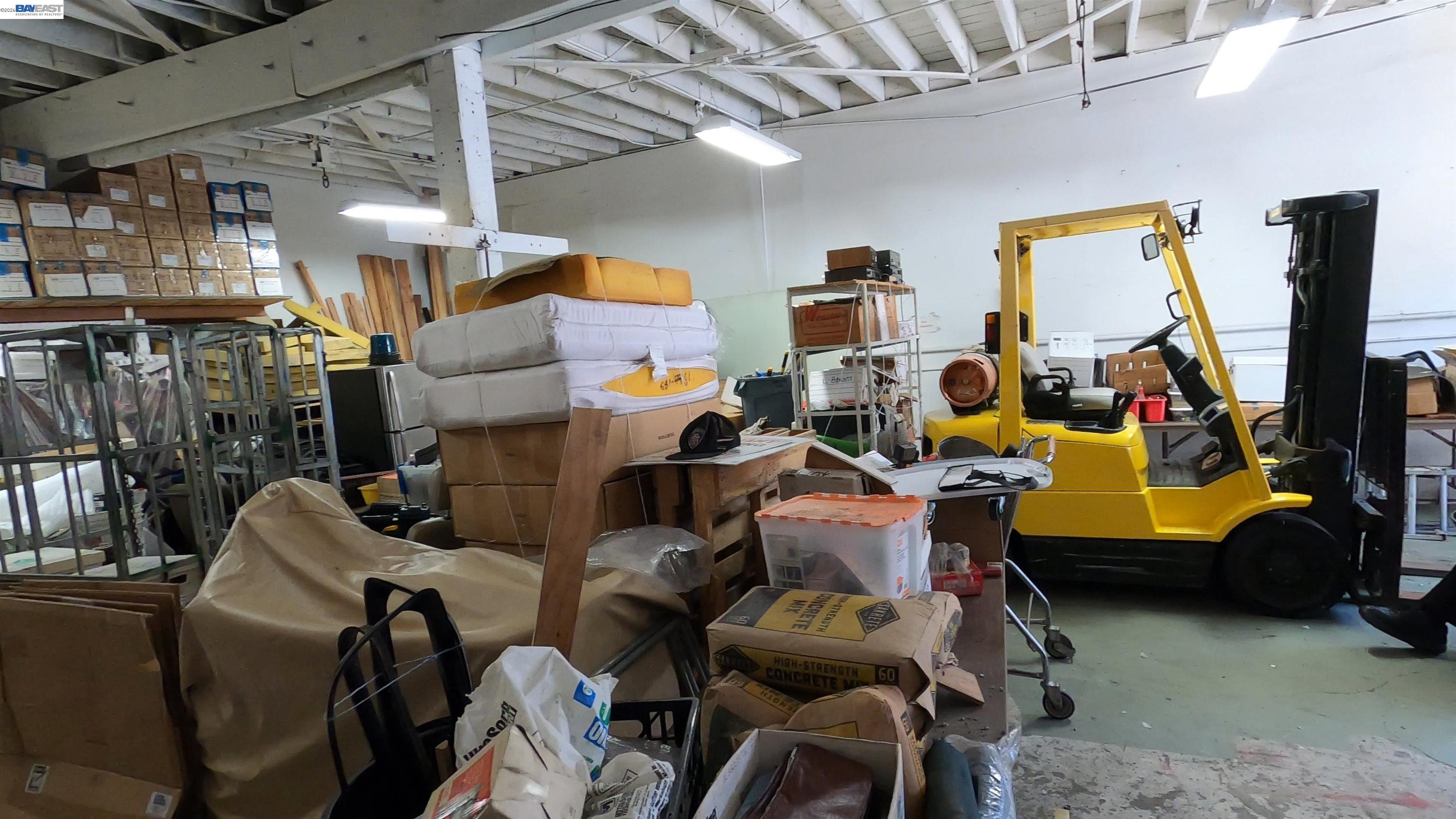 Detail Gallery Image 9 of 21 For 812 Lisbon Ave, Oakland,  CA 94601 - – Beds | – Baths