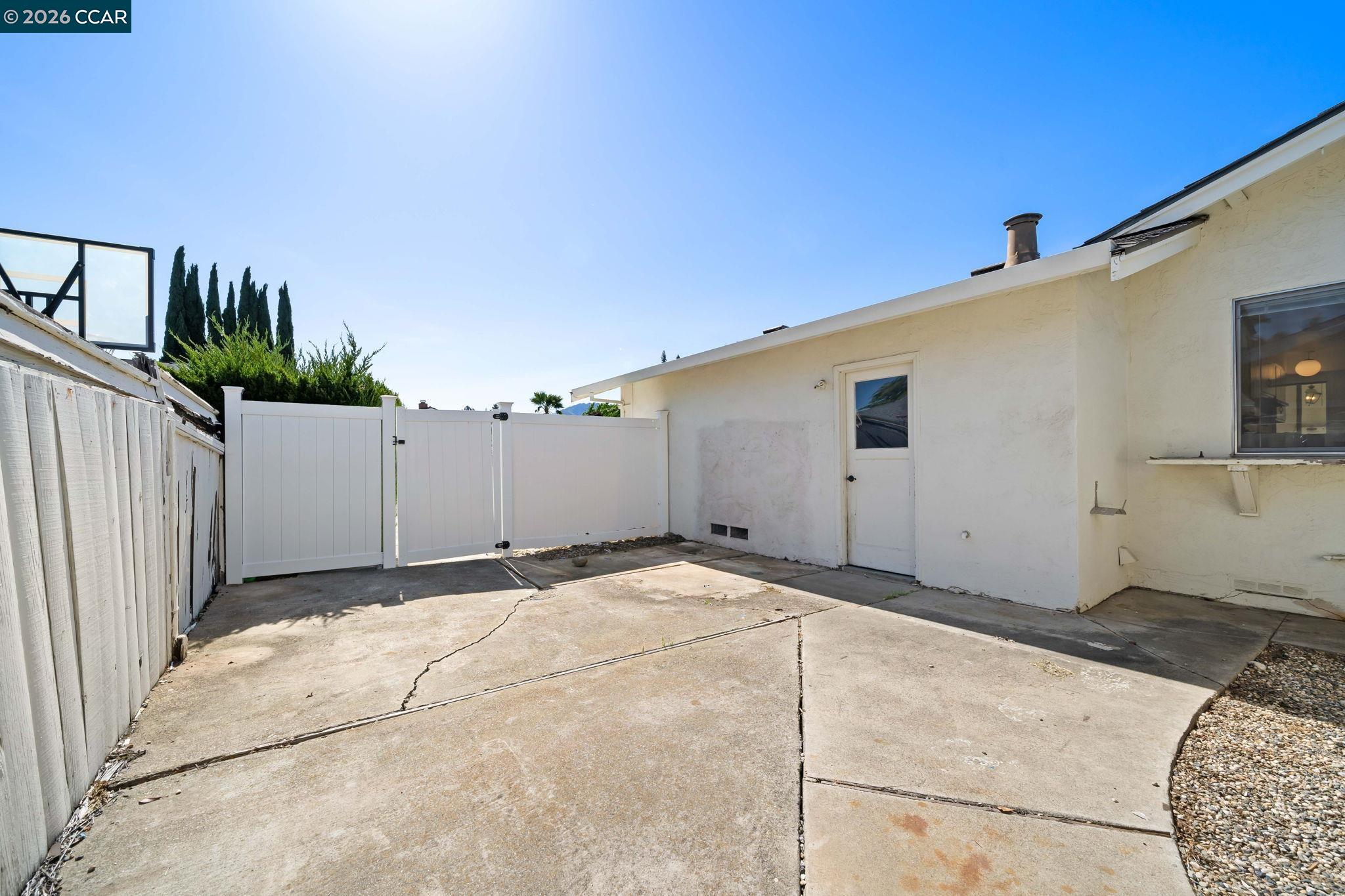 1531 Eclipse Way, Concord, CA, 94521