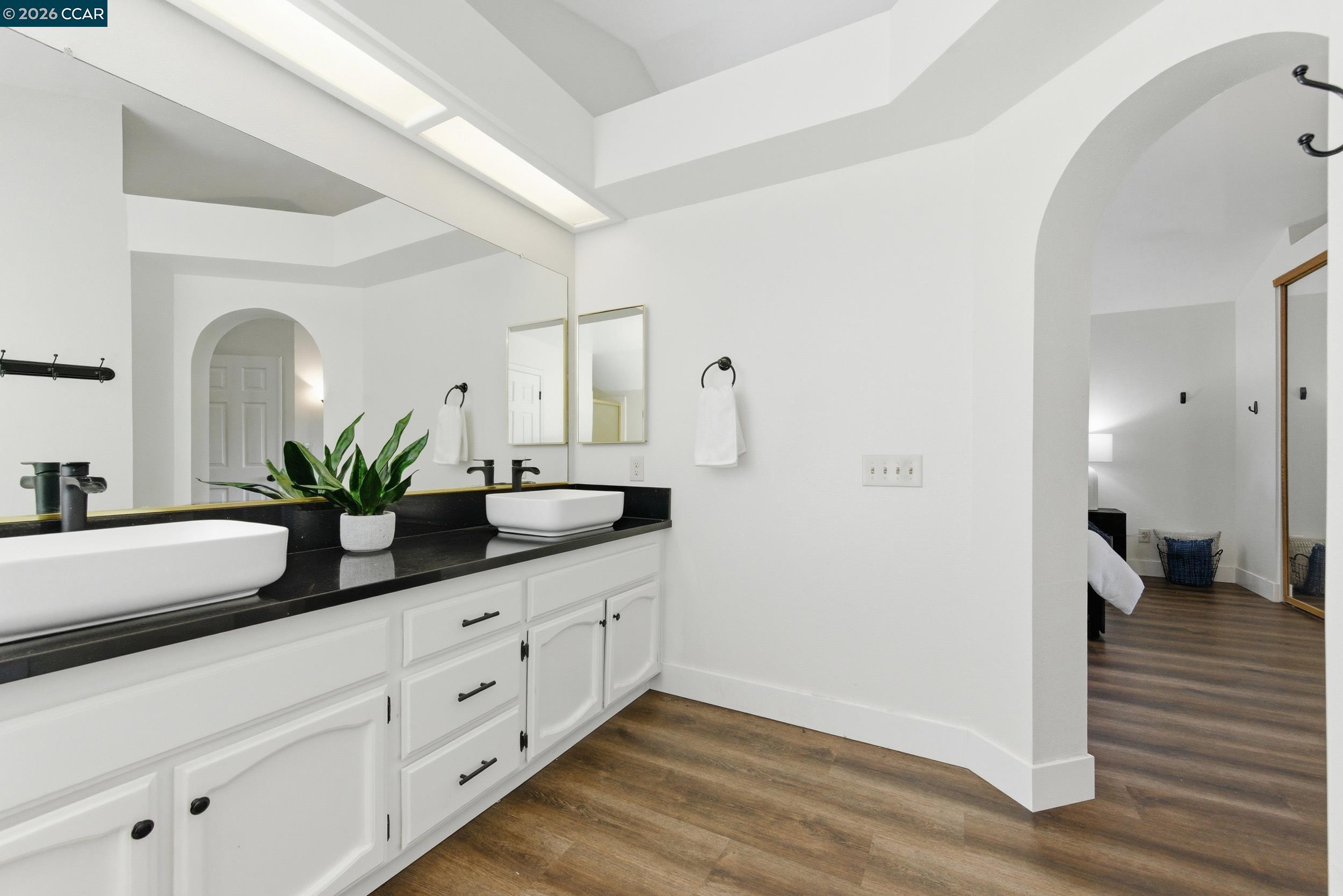 Detail Gallery Image 14 of 43 For 1980 Harvest Landing Court, Tracy,  CA 95376 - 3 Beds | 2/1 Baths