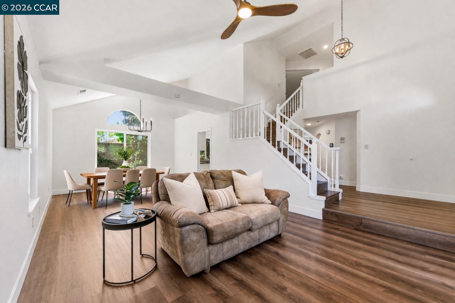 Detail Gallery Image 3 of 43 For 1980 Harvest Landing Court, Tracy,  CA 95376 - 3 Beds | 2/1 Baths