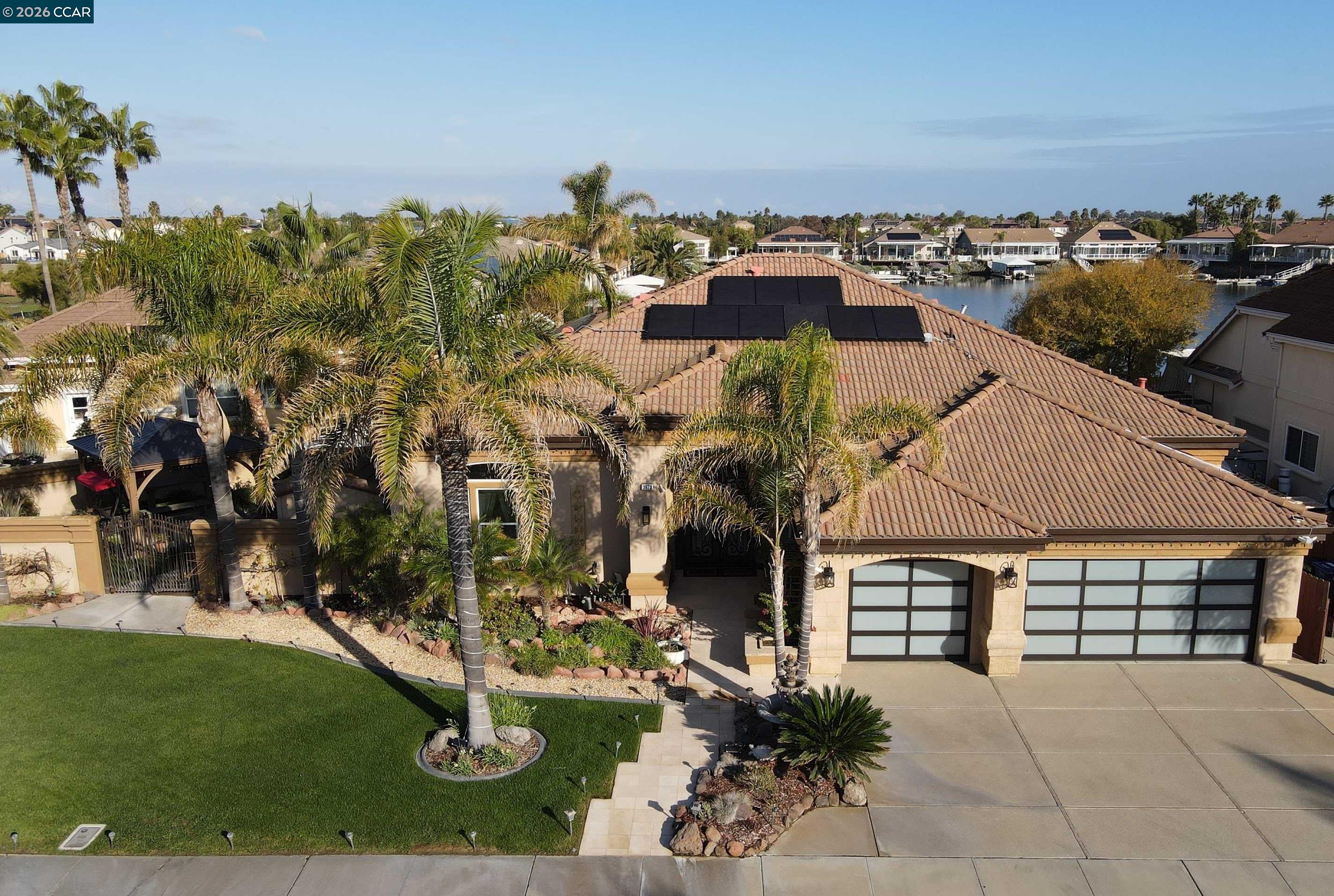 Front Image Thumbnail for CC41130002