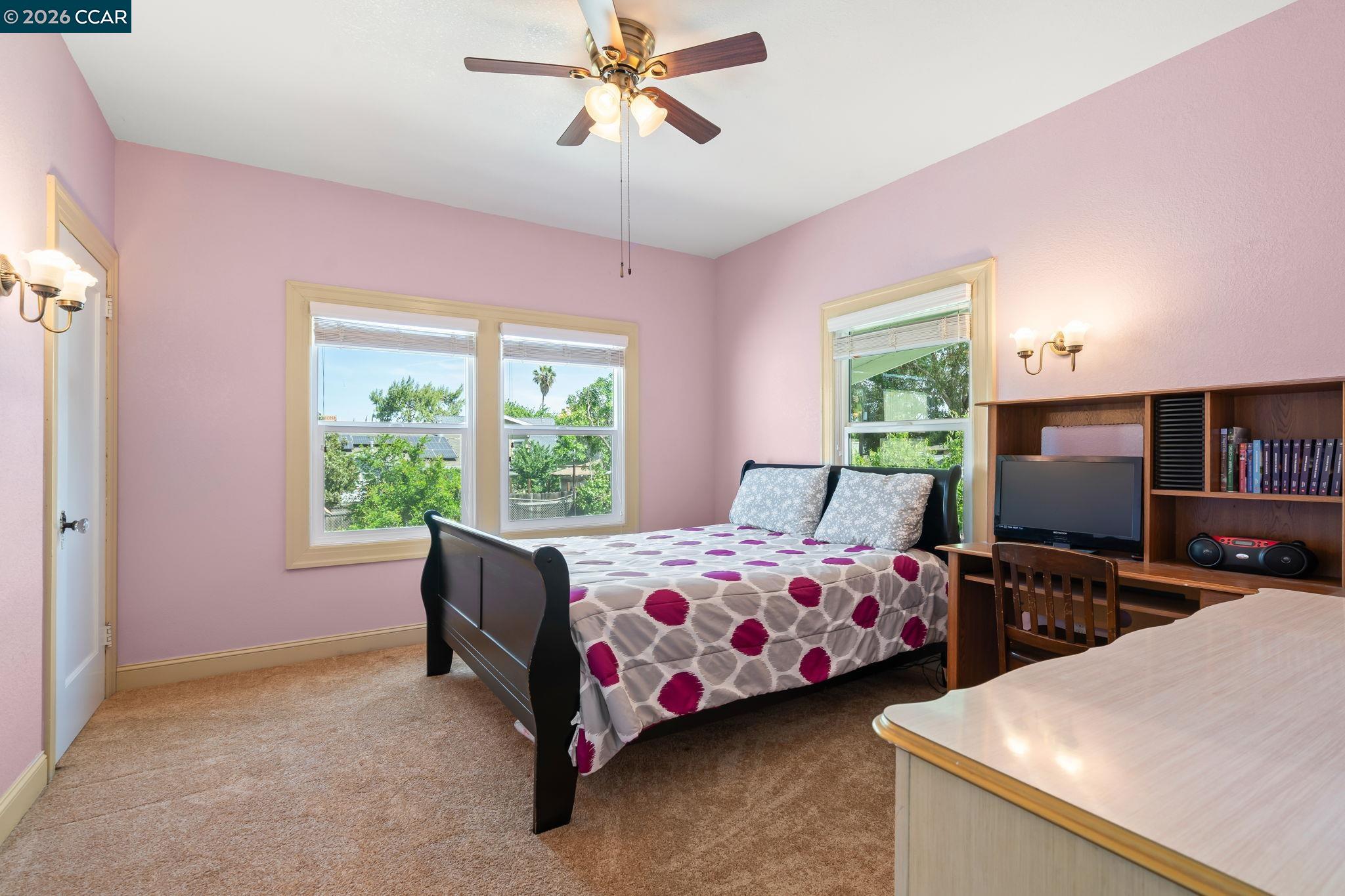 Detail Gallery Image 16 of 31 For 272 W 10th St, Pittsburg,  CA 94565 - 3 Beds | 1 Baths