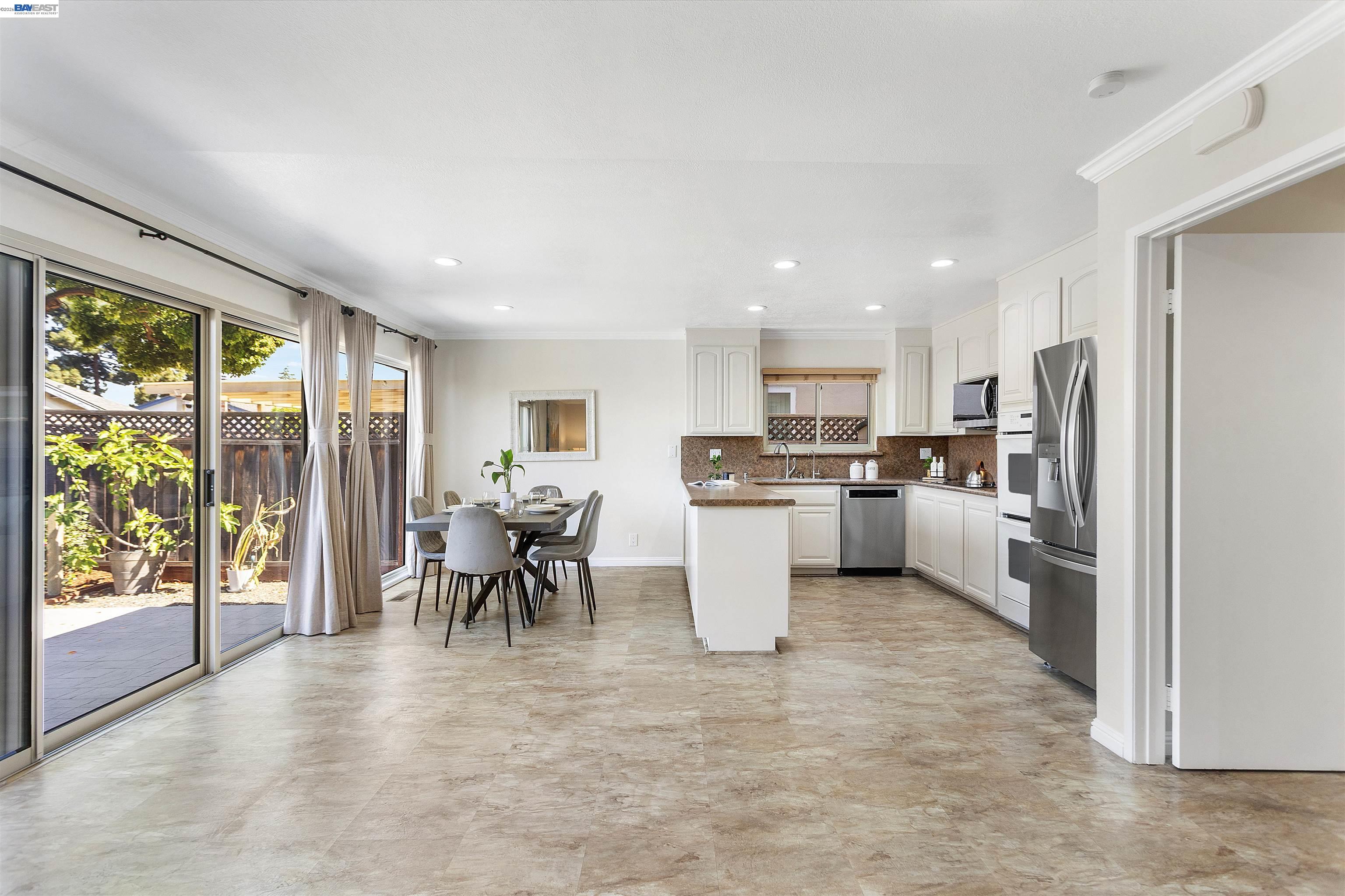 Detail Gallery Image 14 of 43 For 3179 Mackenzie Pl, Fremont,  CA 94536 - 3 Beds | 2 Baths