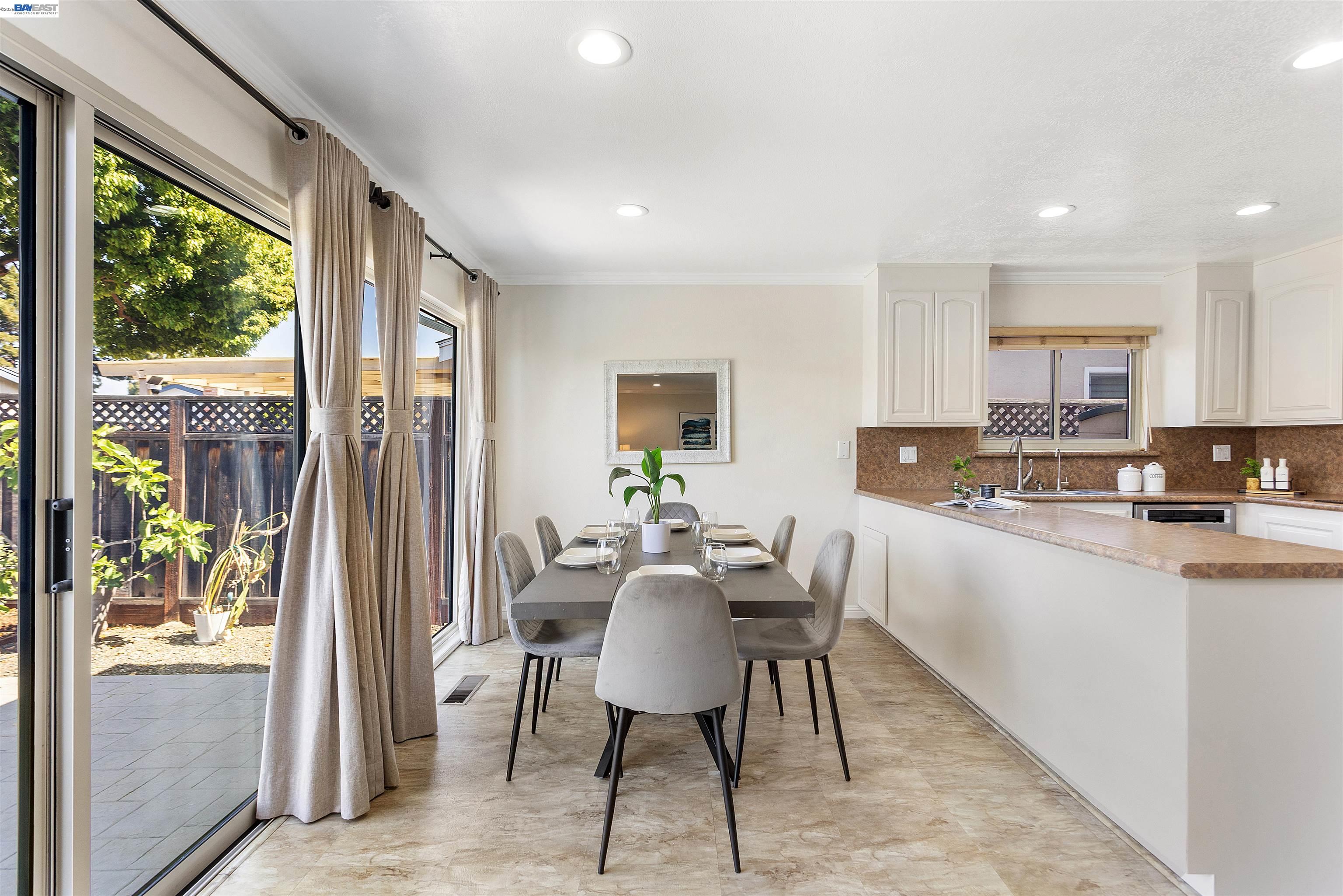 Detail Gallery Image 15 of 43 For 3179 Mackenzie Pl, Fremont,  CA 94536 - 3 Beds | 2 Baths