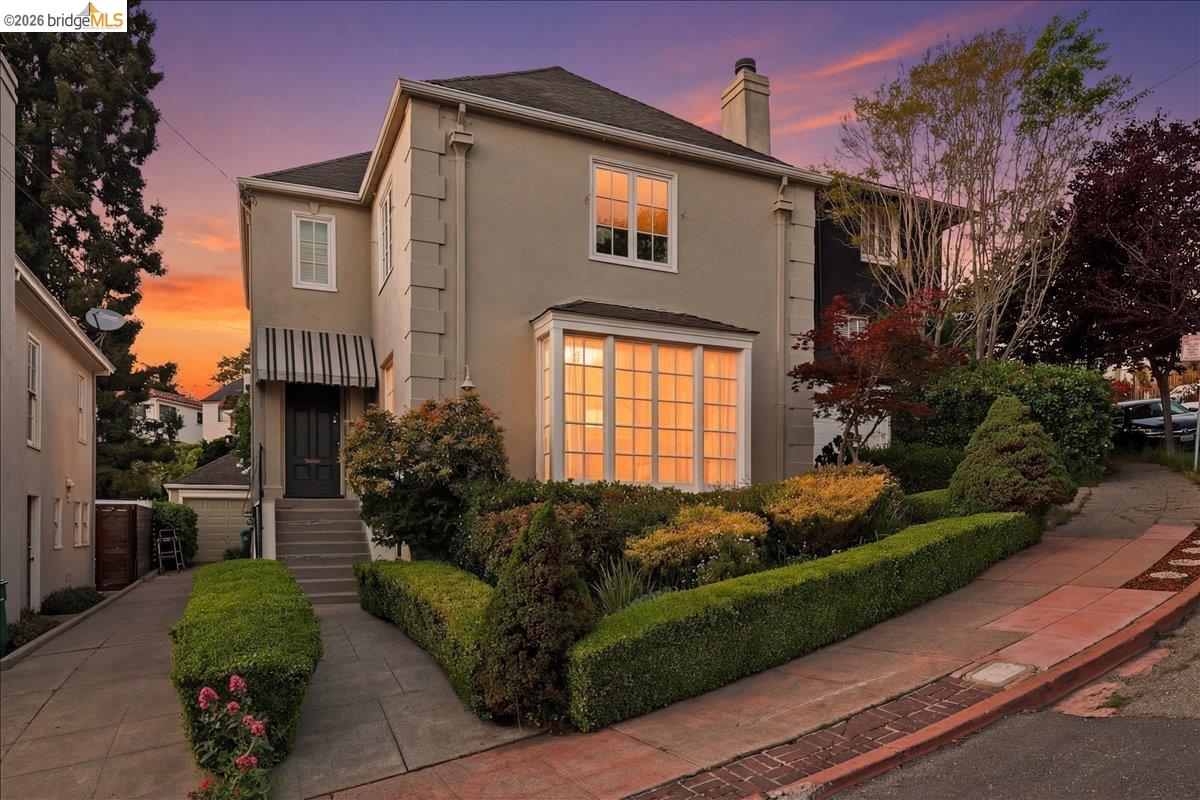 35 Ross Cir, Oakland, CA, 94618