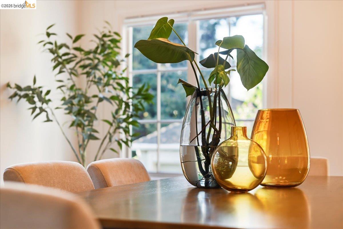 35 Ross Cir, Oakland, CA, 94618