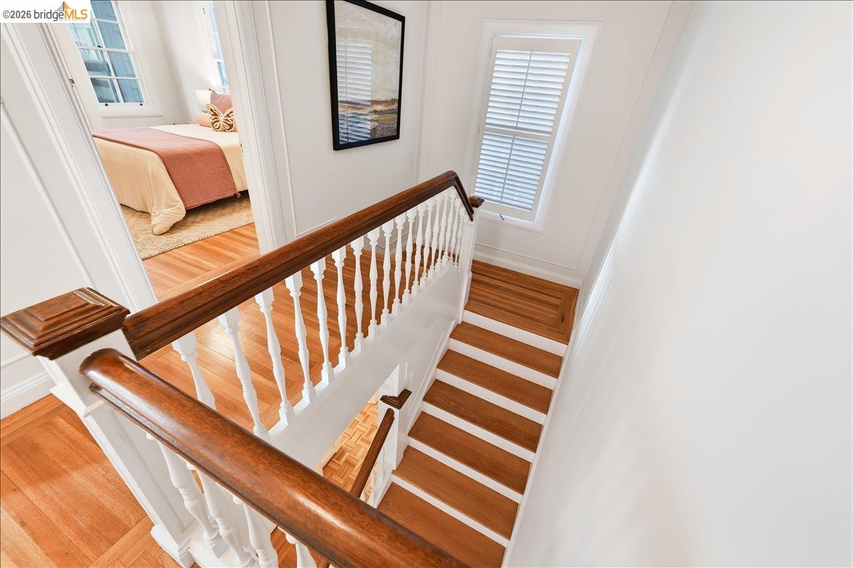 35 Ross Cir, Oakland, CA, 94618