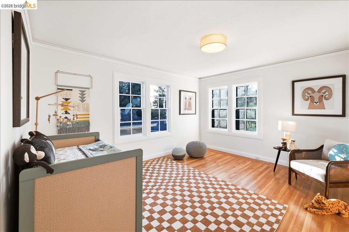 35 Ross Cir, Oakland, CA, 94618