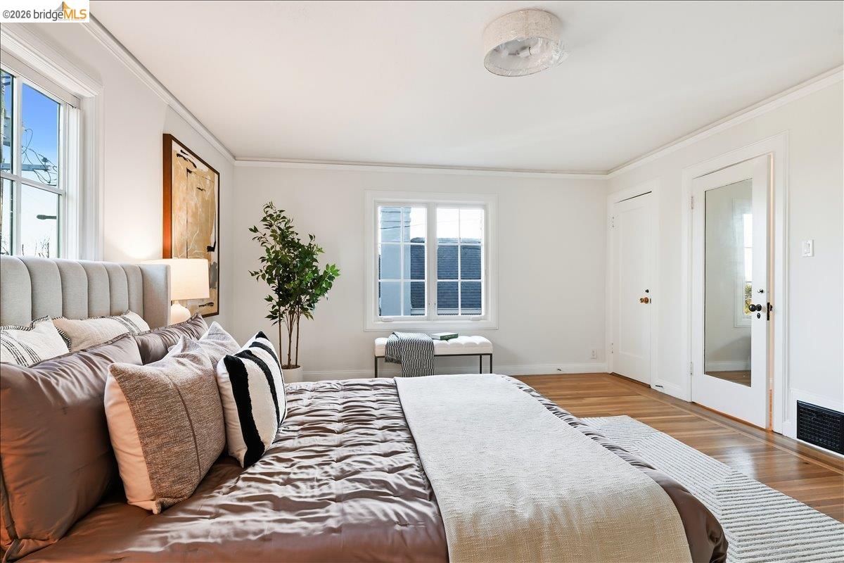 35 Ross Cir, Oakland, CA, 94618