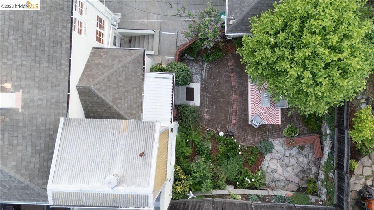 35 Ross Cir, Oakland, CA, 94618