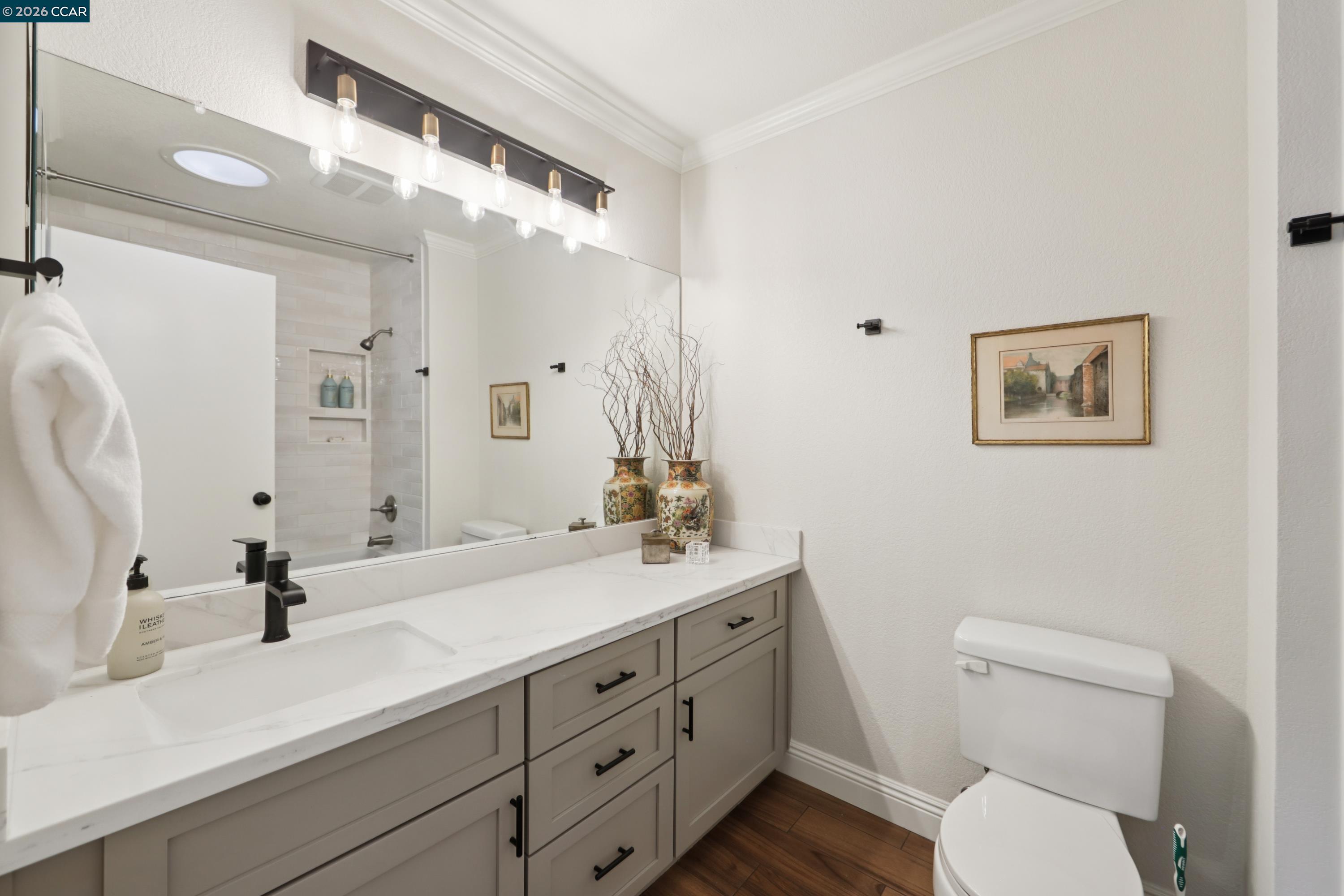 Detail Gallery Image 22 of 37 For 1164 Tiffany Ln, Pleasanton,  CA 94566 - 3 Beds | 2/1 Baths